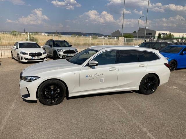 320dA Touring M Sport
