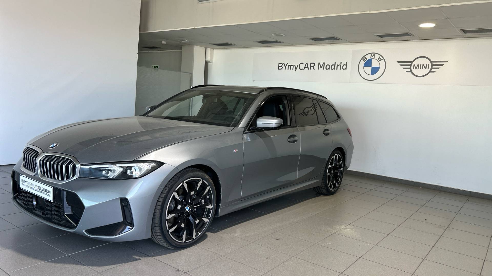 318dA Touring M Sport