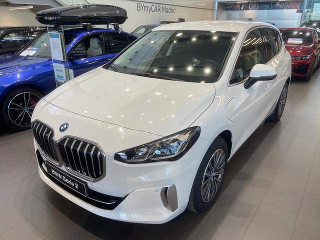 225e Active Tourer xDrive Luxury Line