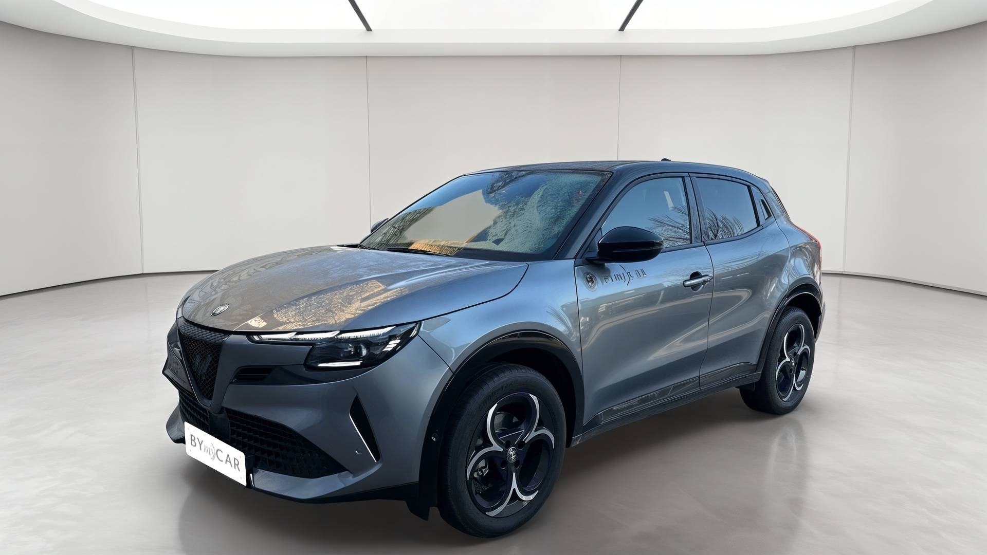 Junior 1.2 Ibrida 145 ch eDCT6 Q4