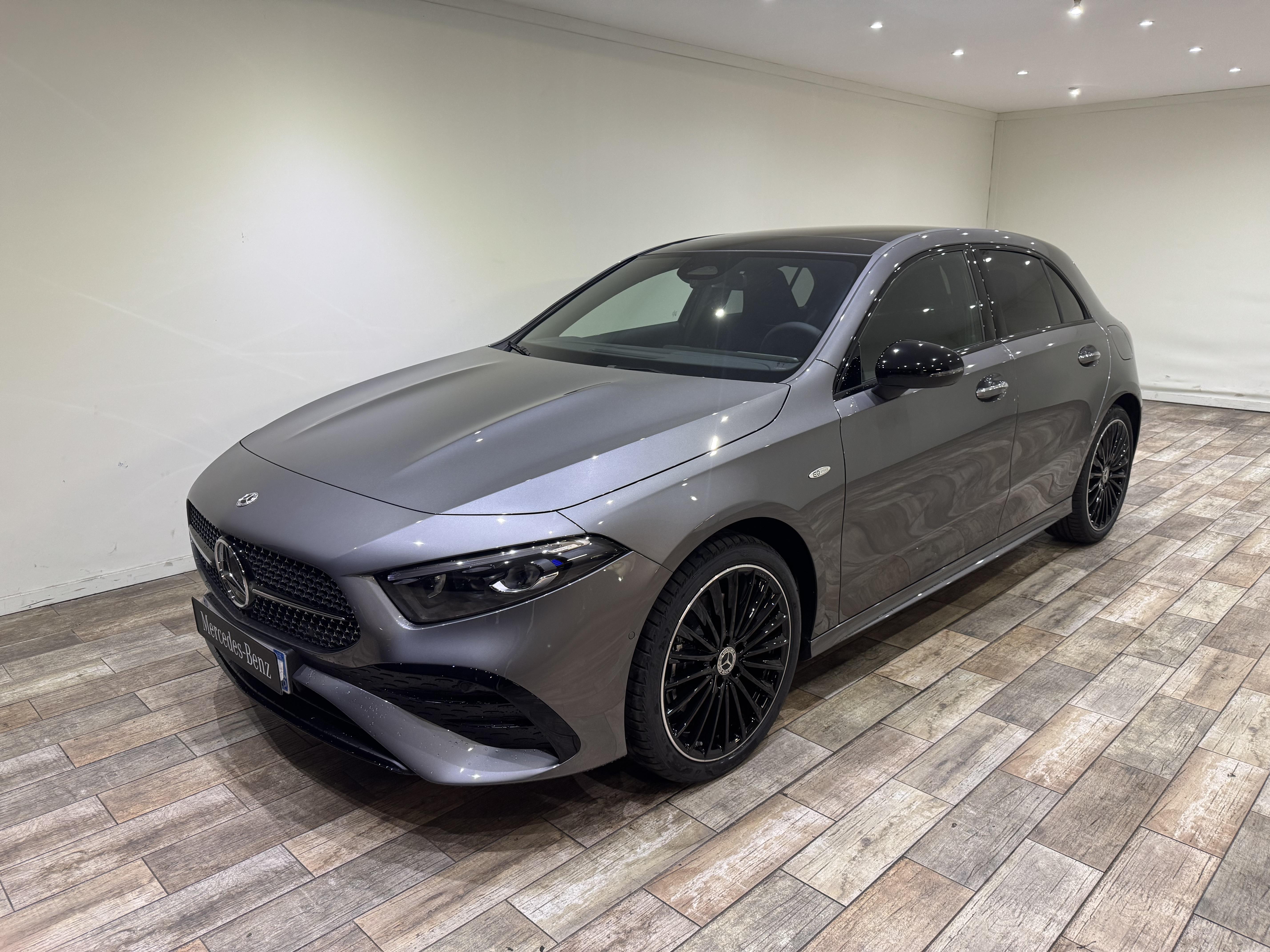 Classe A 250 e Hybrid EQ 8G-DCT