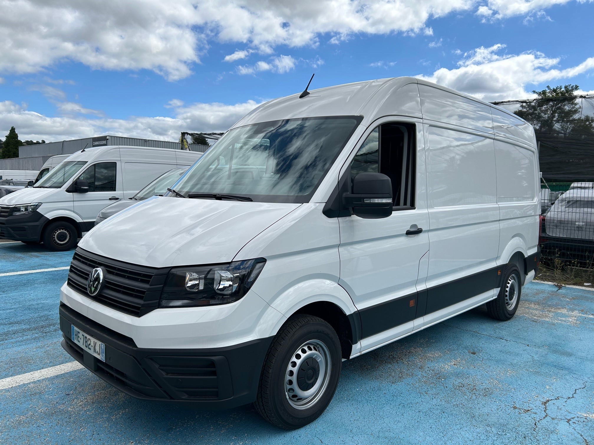 CRAFTER VAN 35 L3H3 2.0 TDI 140 CH BVA
