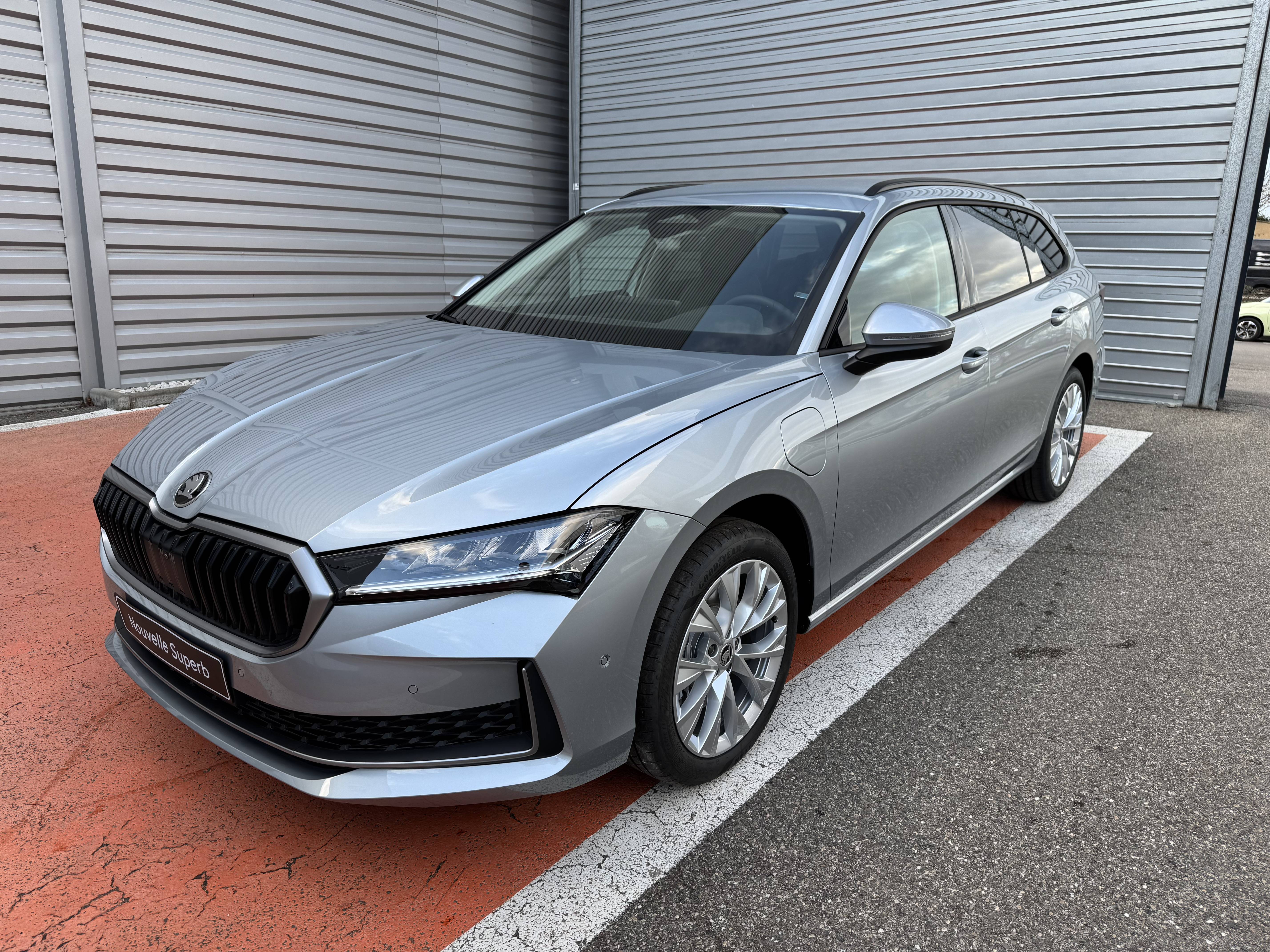 Superb Combi 1.5 TSI 204 ch Hybride Rechargeable PHEV DSG6