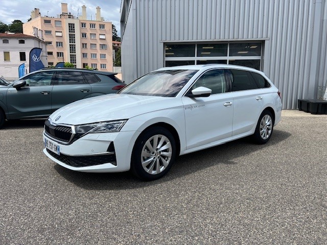 Octavia Combi 1.5 TSI Hybrid 150 ch ACT DSG7