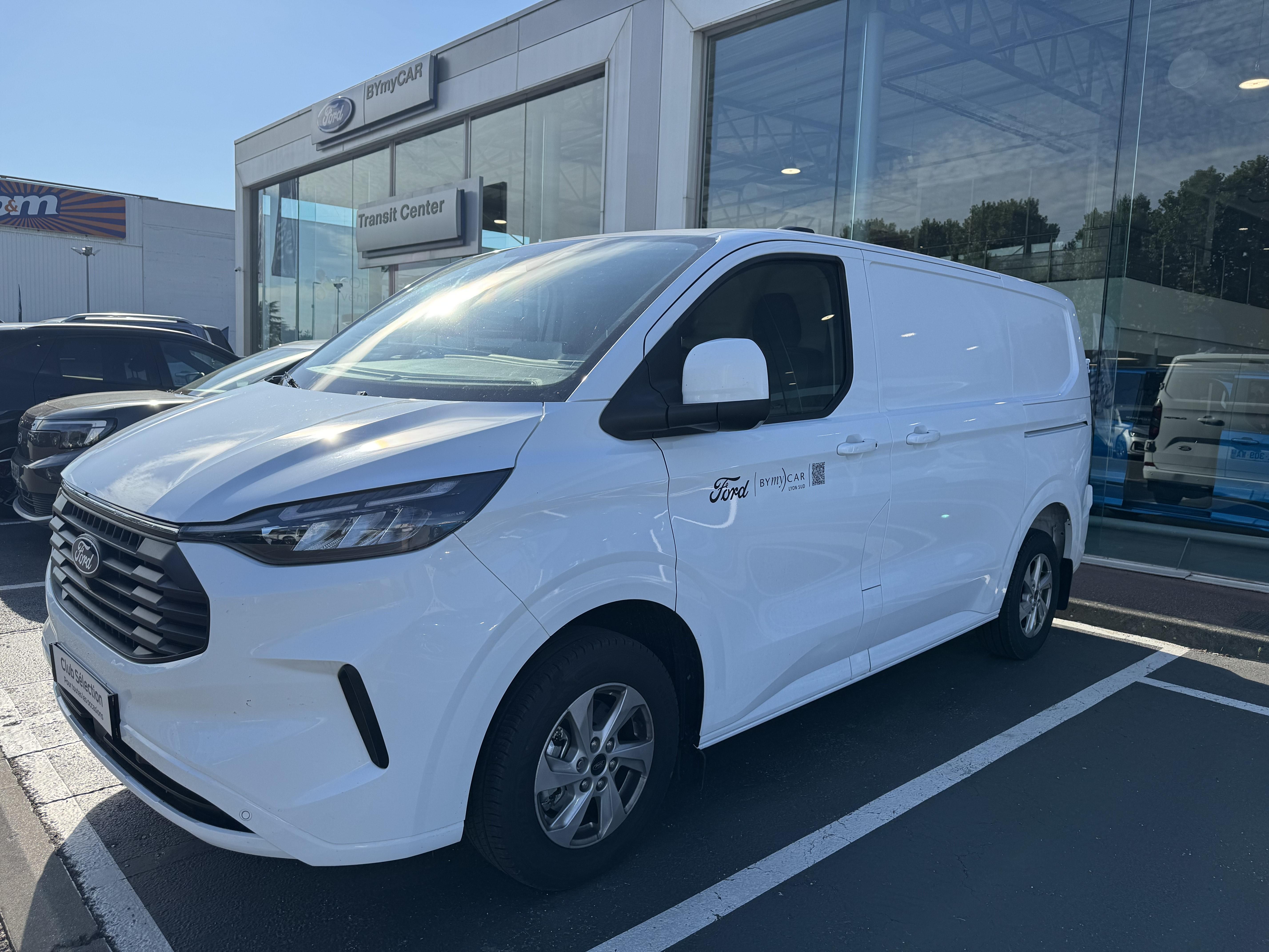 TRANSIT CUSTOM FOURGON 320 L1H1 2.0 ECOBLUE 136 CH BVA8