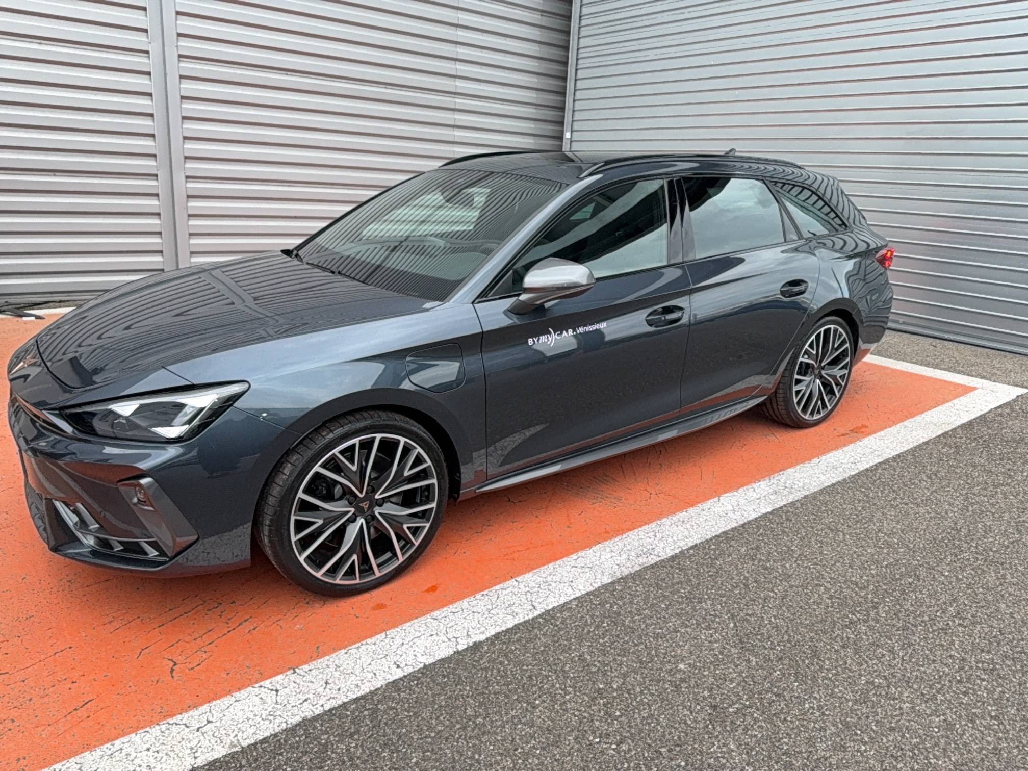 Leon Sportstourer eHybrid 272 ch DSG6