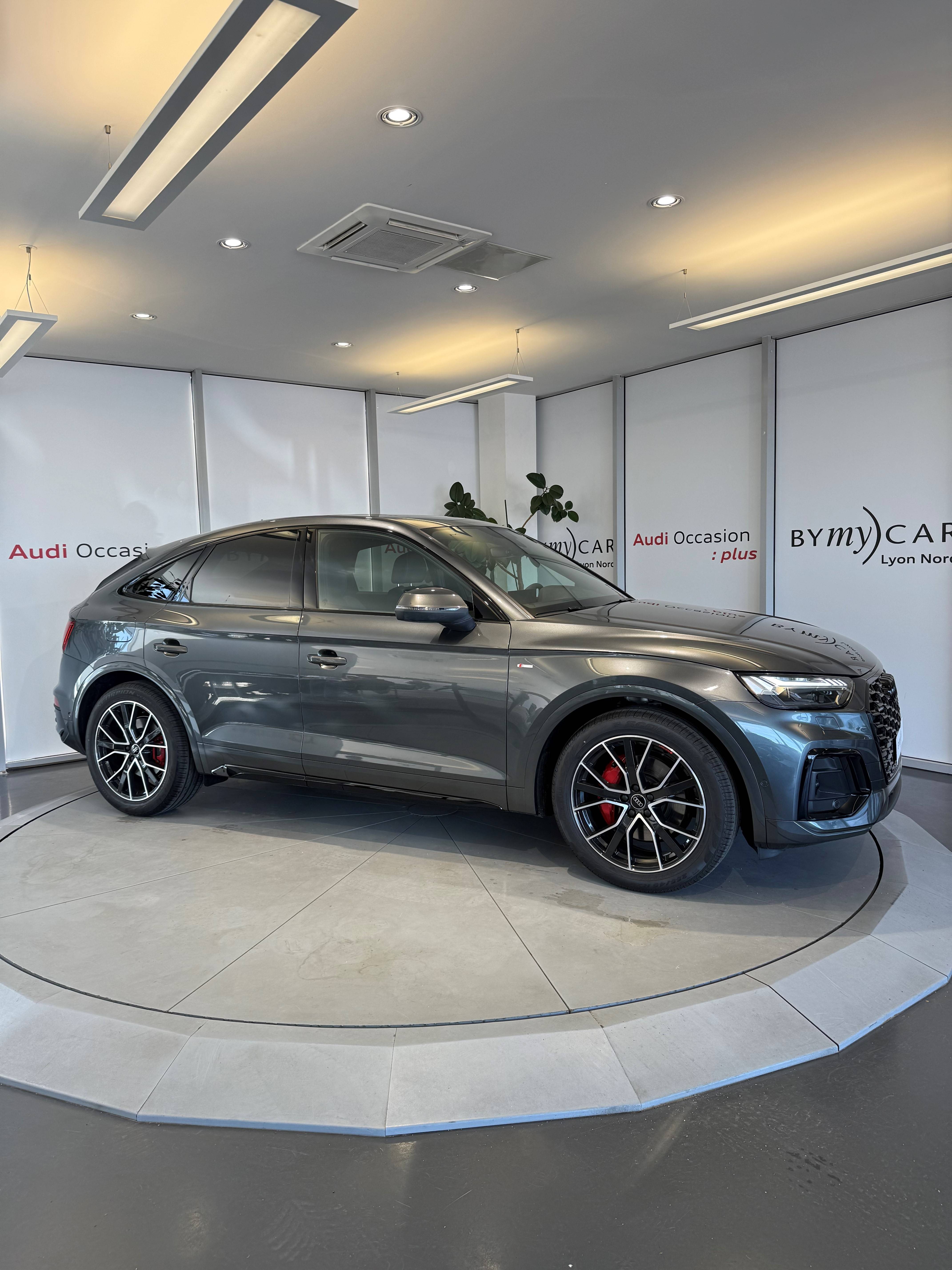 Q5 Sportback 50 TFSIe 299 S tronic 7 Quattro