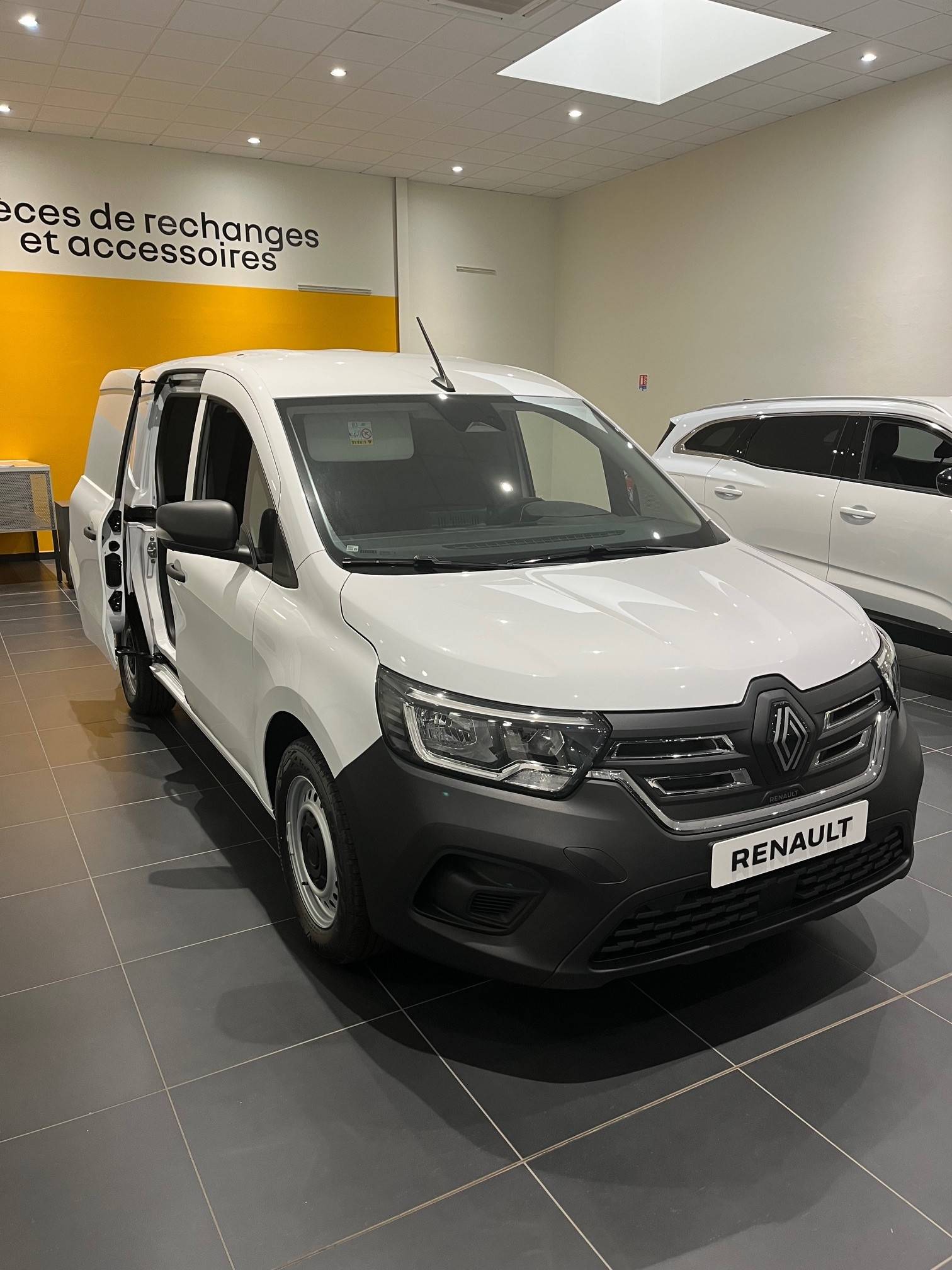 KANGOO VAN E-TECH ELECTRIQUE FG TOLE L1 AC11 GSR2