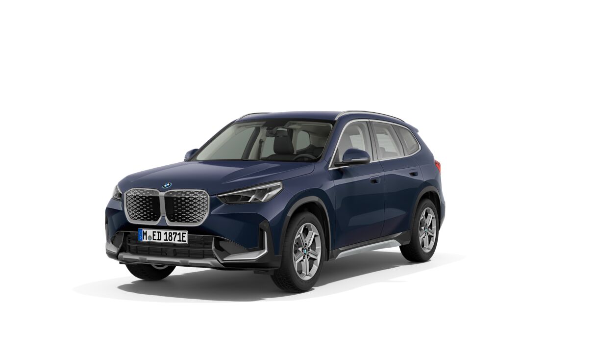 iX1 eDrive20 204ch BVA