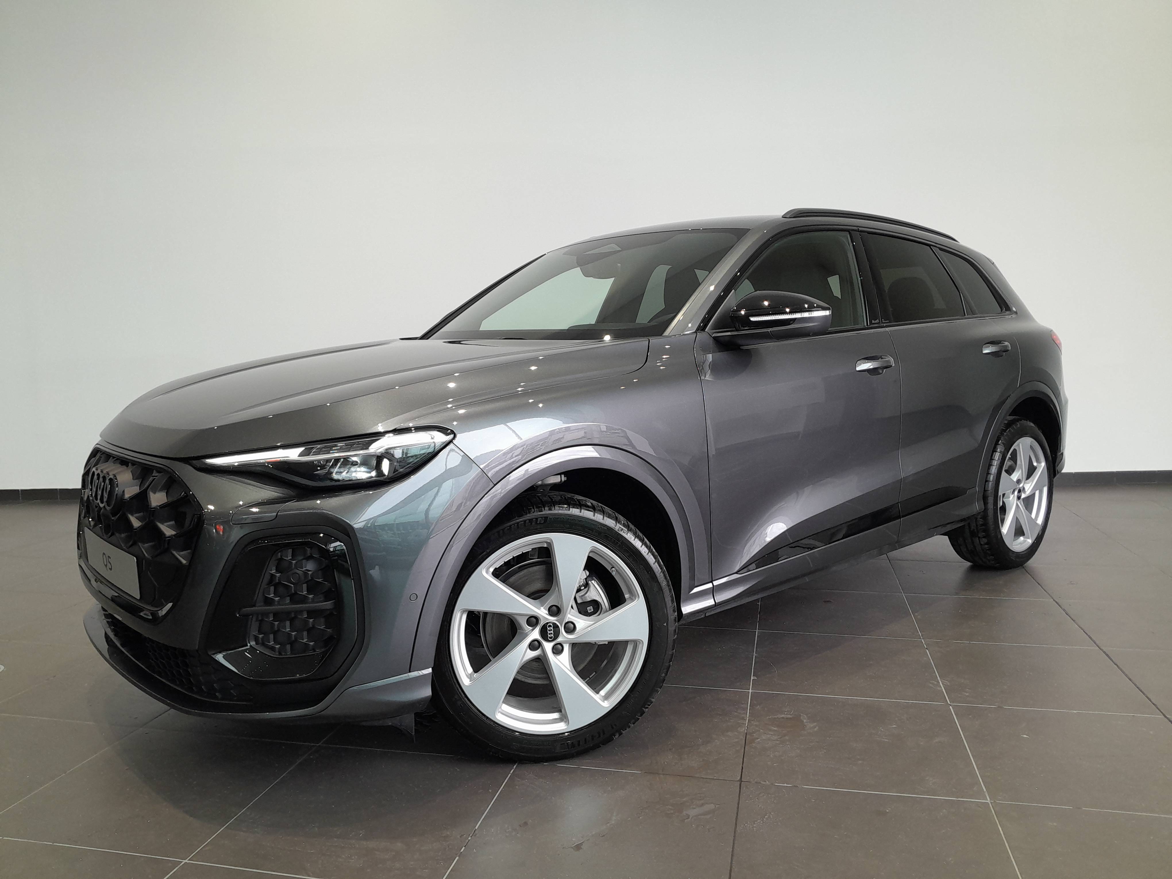 Q5 TFSI 204 ch Hybride S tronic 7 Quattro