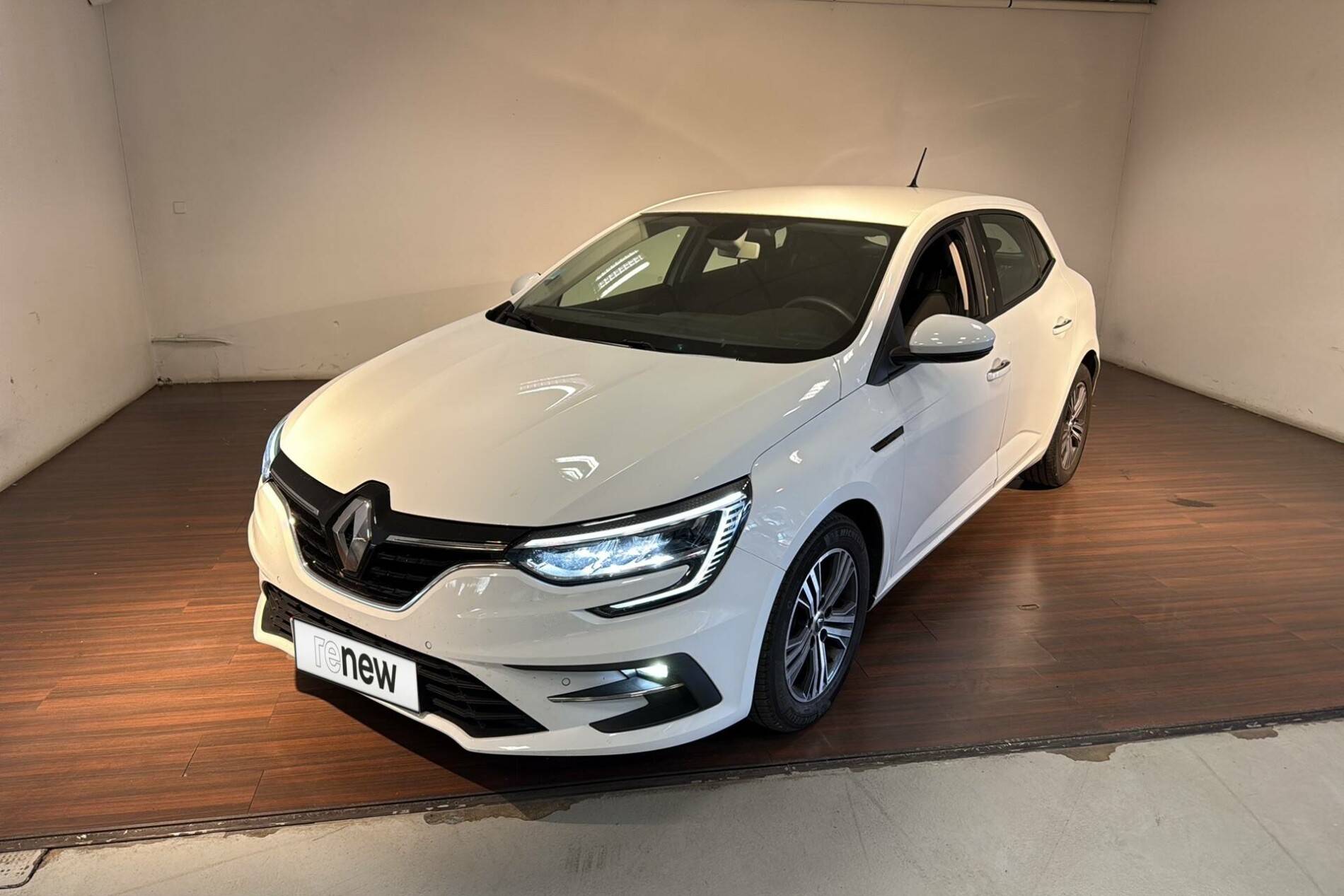 Megane IV Berline Blue dCi 115 EDC
