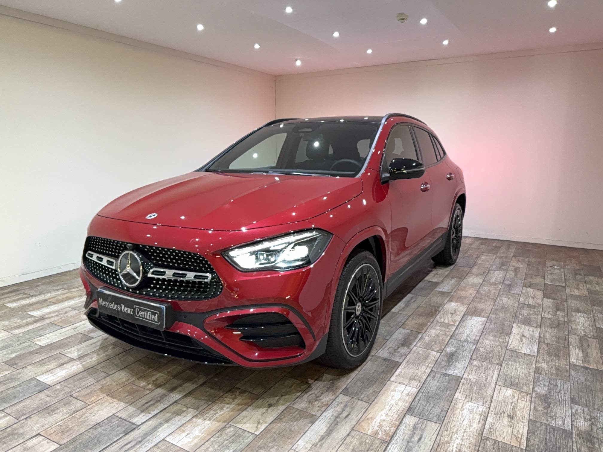 GLA 250 e Hybrid EQ 8G-DCT