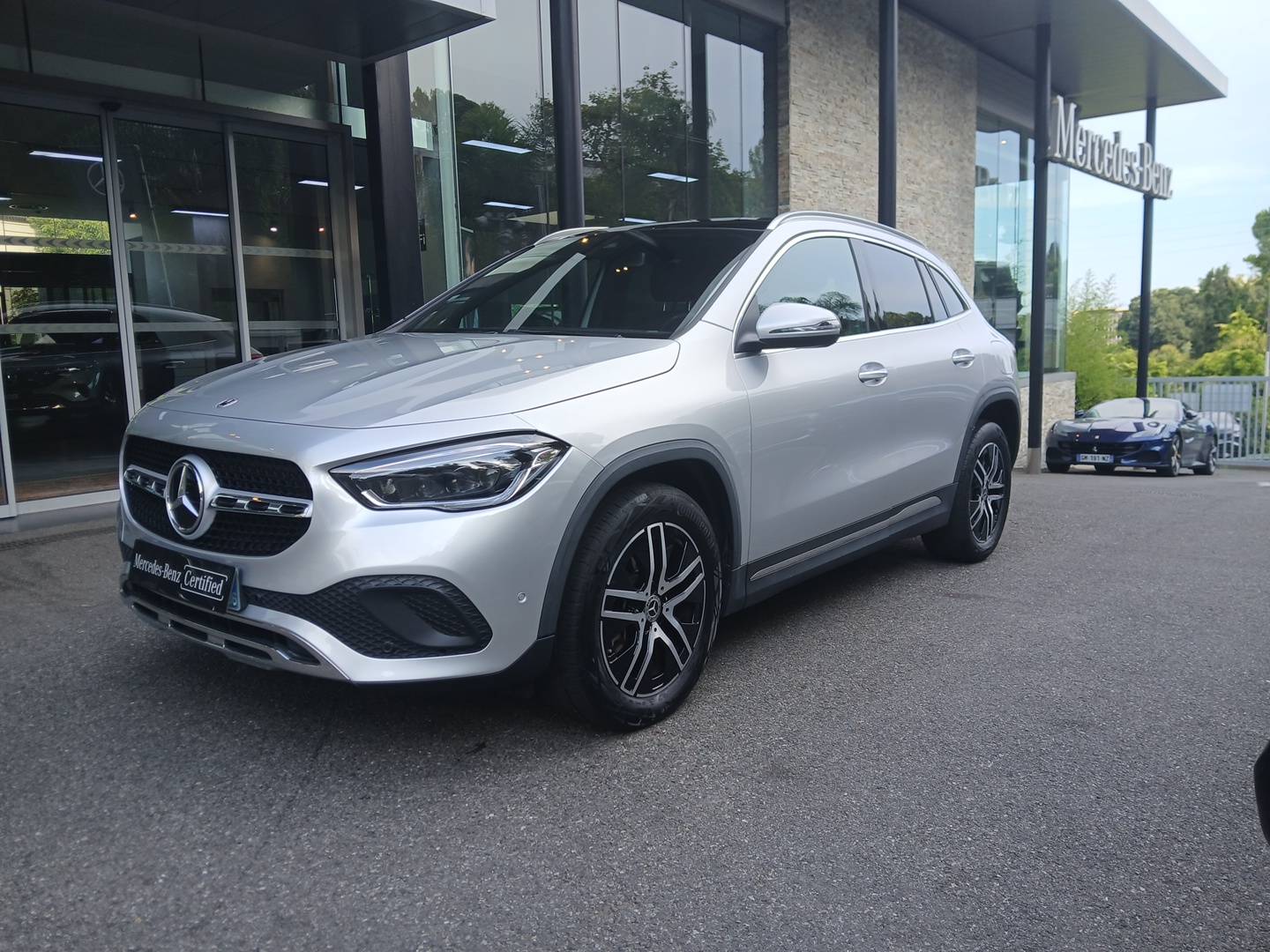 GLA 250 e 8G-DCT