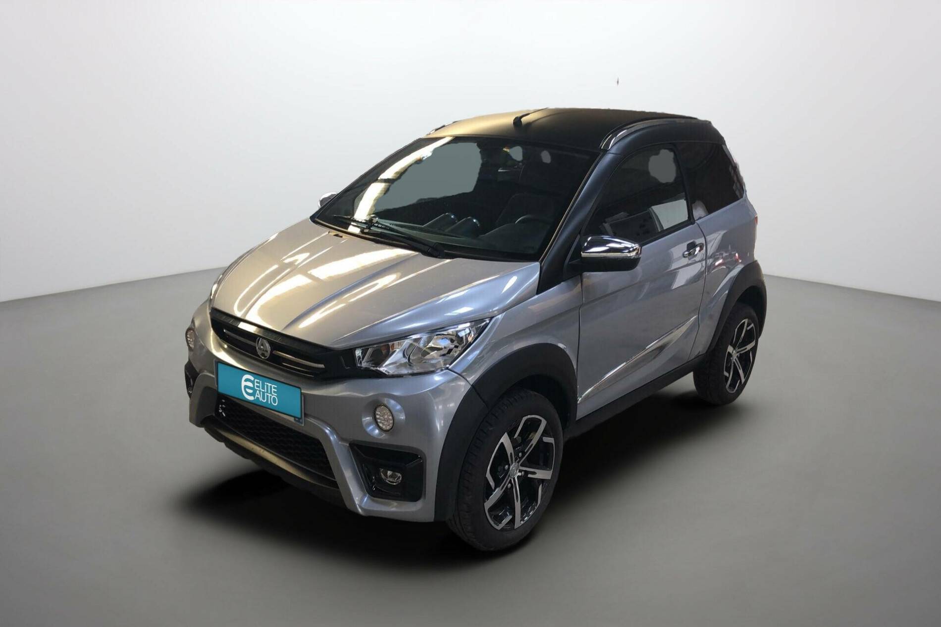 e-CROSSOVER