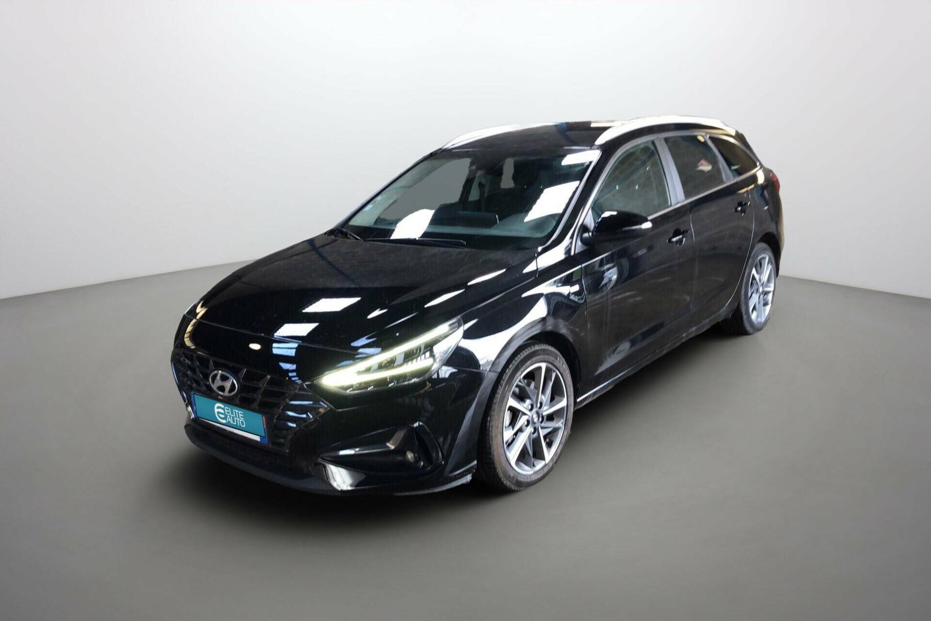 i30 SW 1.0 T-GDi 120 DCT-7 Hybrid 48V