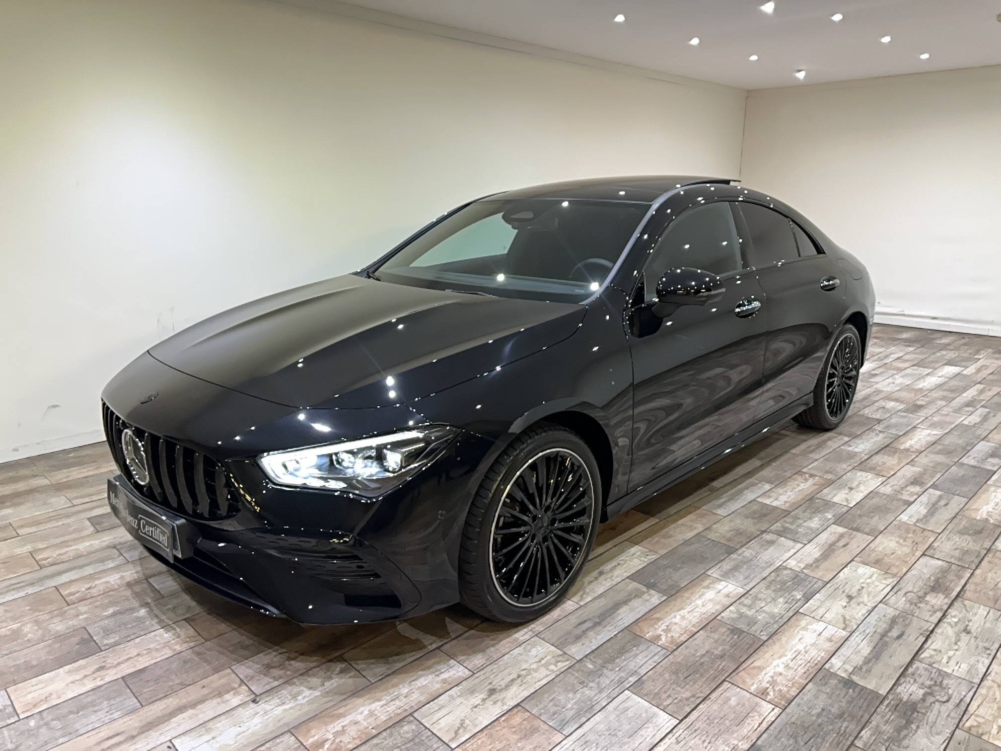 CLA Coupé 250 e Hybrid EQ 8G-DCT