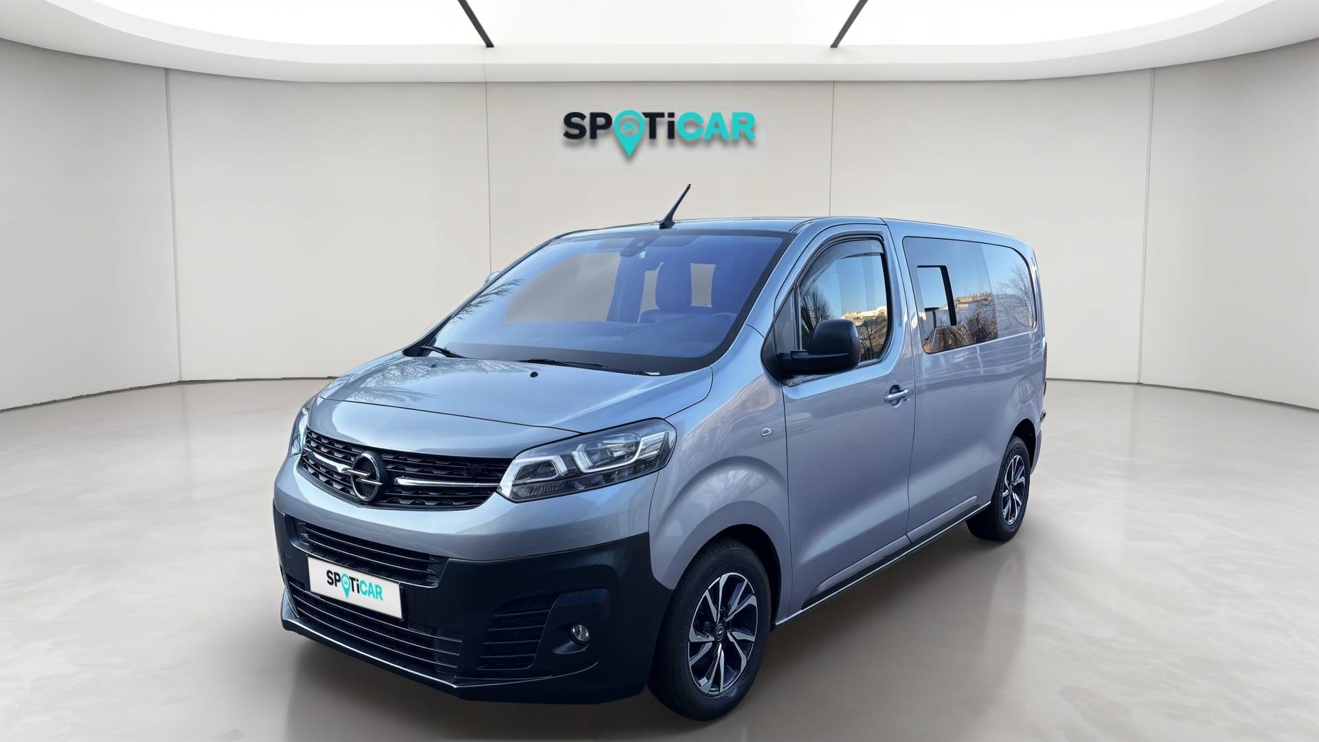 VIVARO FGN L2 2.0 DIESEL 180 CH BVA8