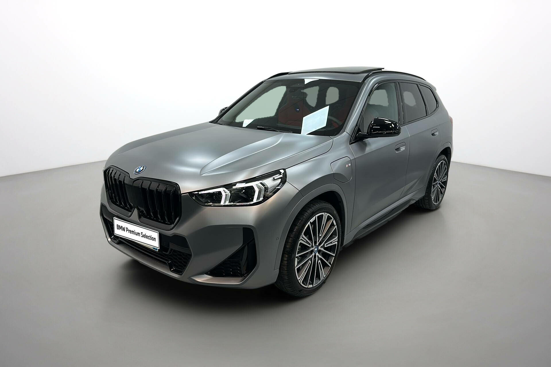 X1 xDrive 30e 326ch DKG7