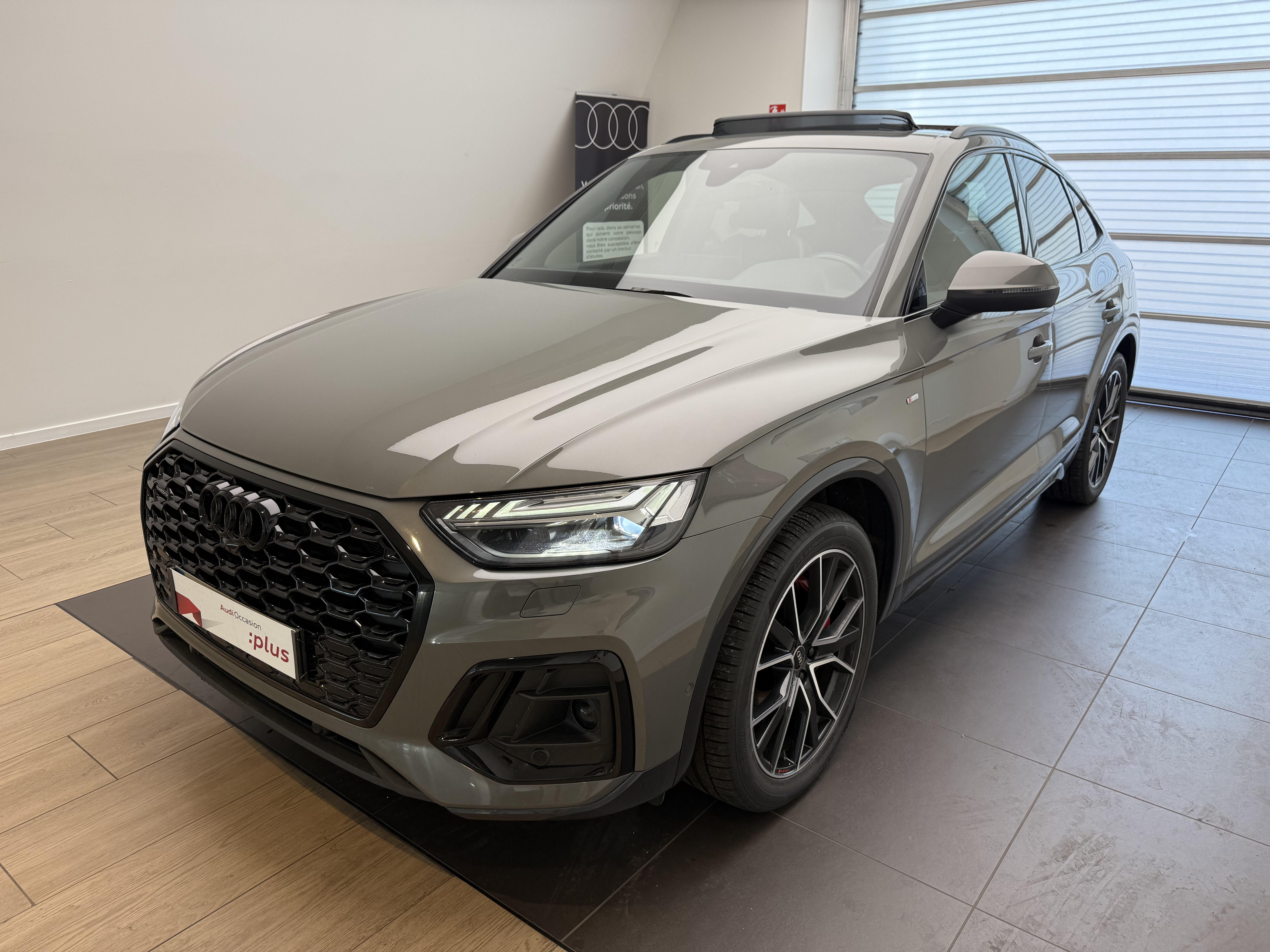 Q5 Sportback 55 TFSIe 367 S tronic 7 Quattro