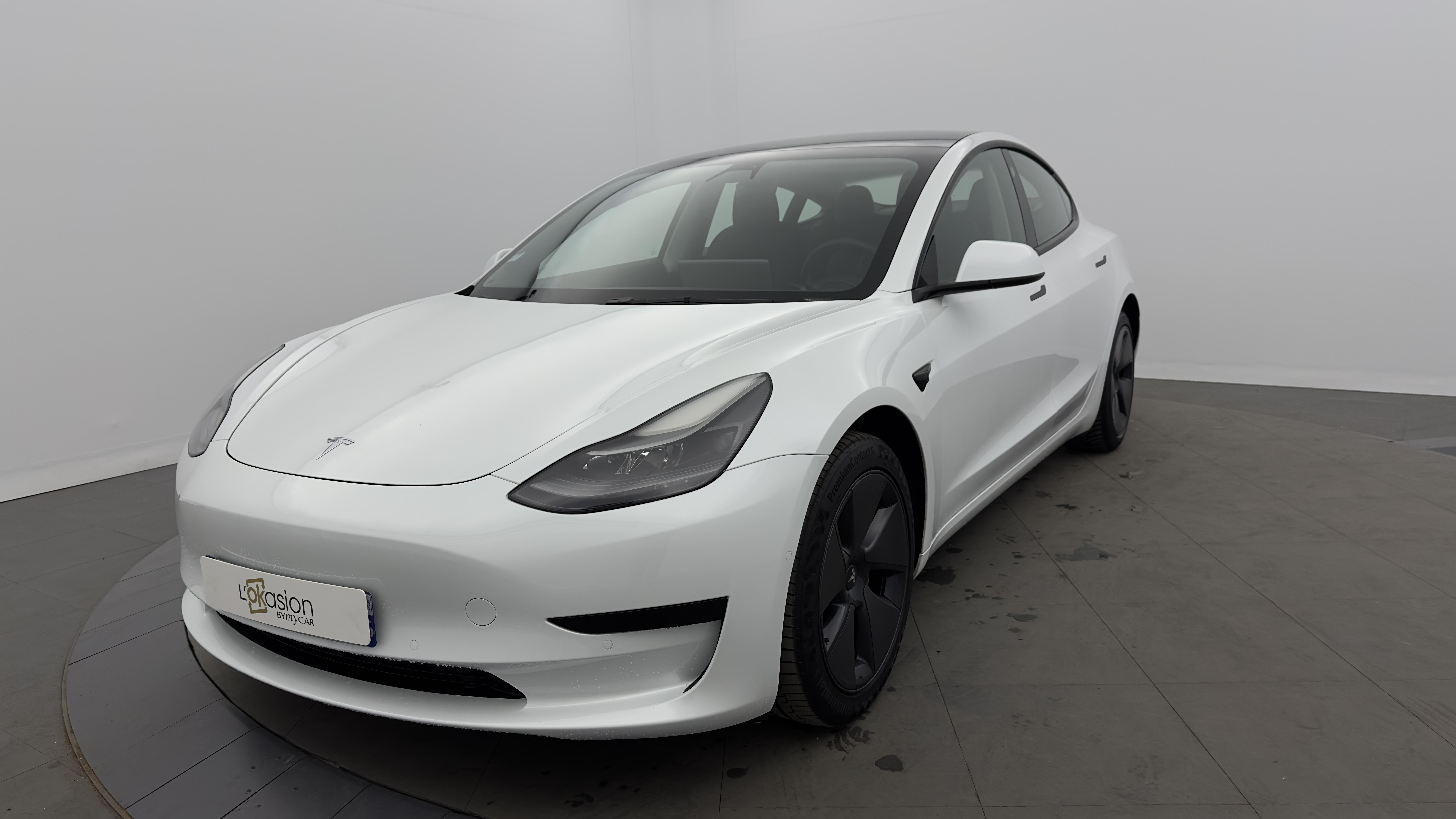 MODEL 3 Autonomie Standard Plus RWD