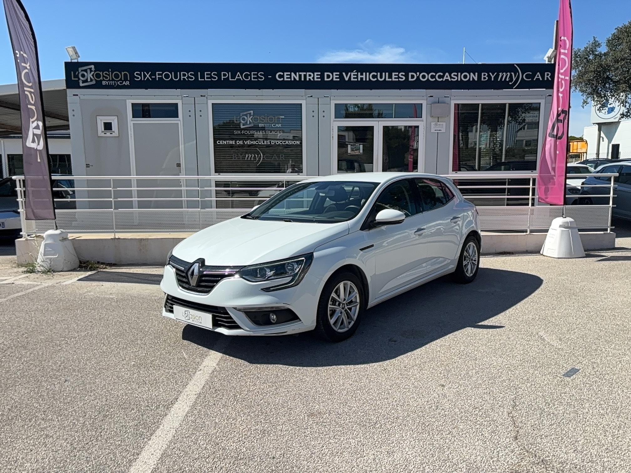 Mégane IV Berline Blue dCi 95