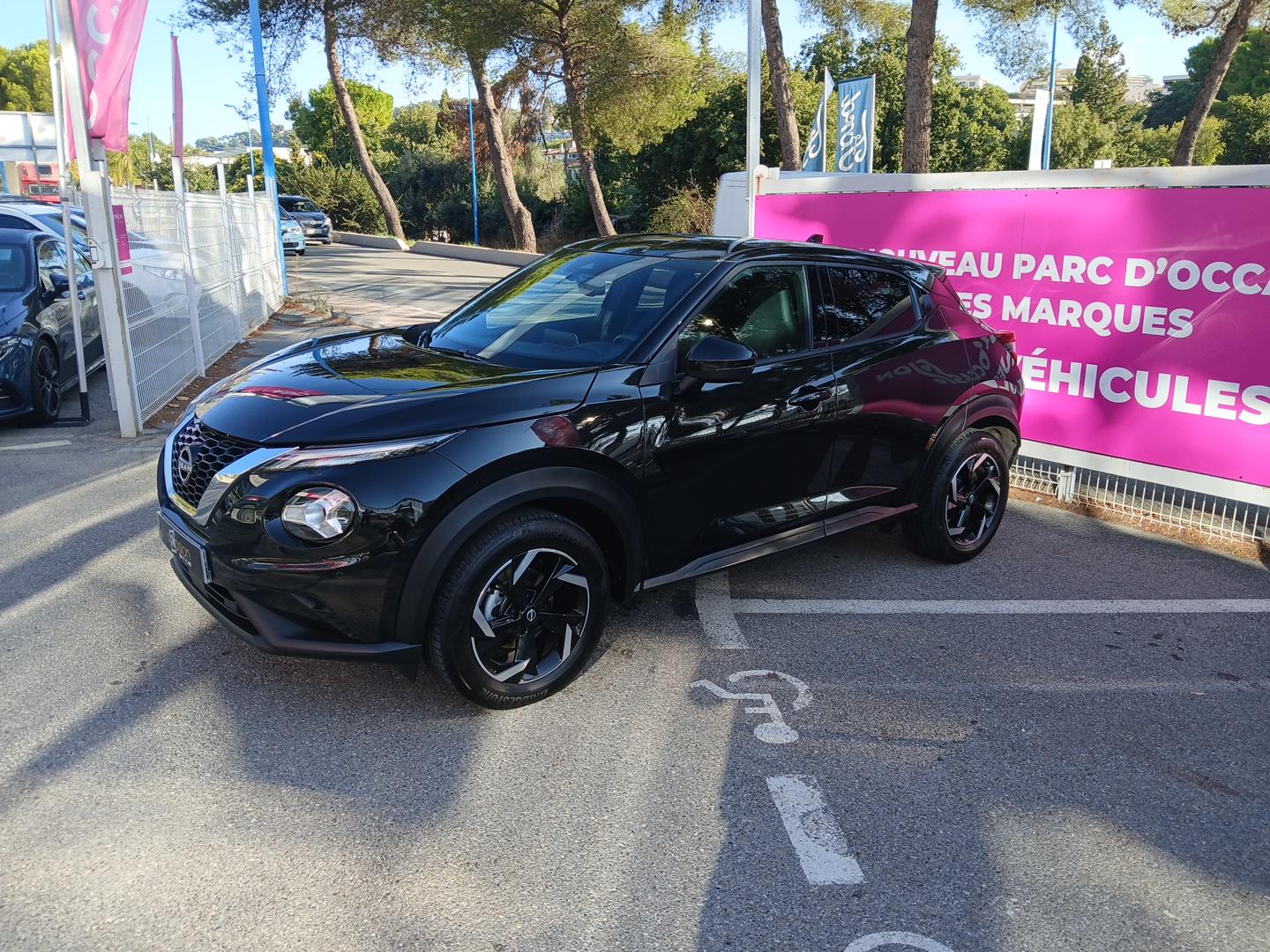 Juke DIG-T 114