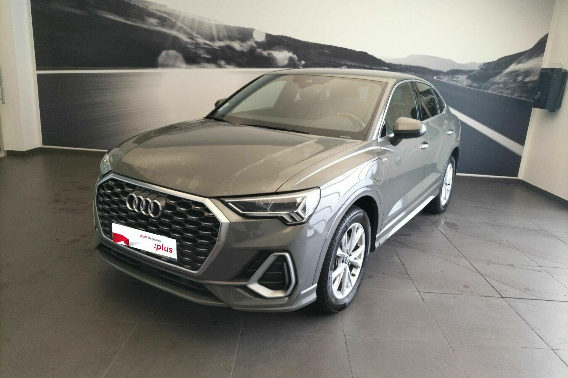 Q3 Sportback 45 TFSIe 245 ch S tronic 6