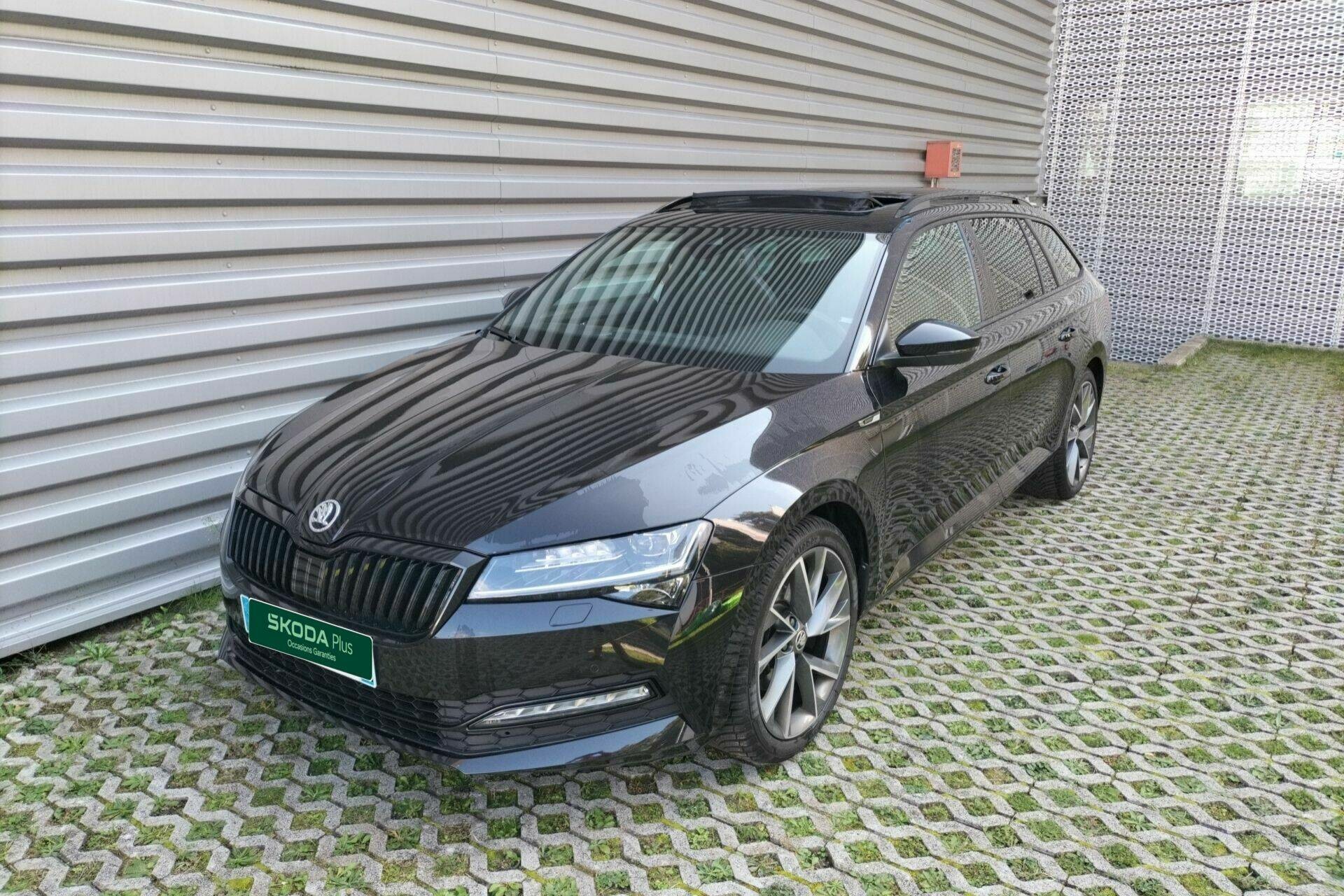Superb Combi 2.0 TDI 200 SCR DSG7