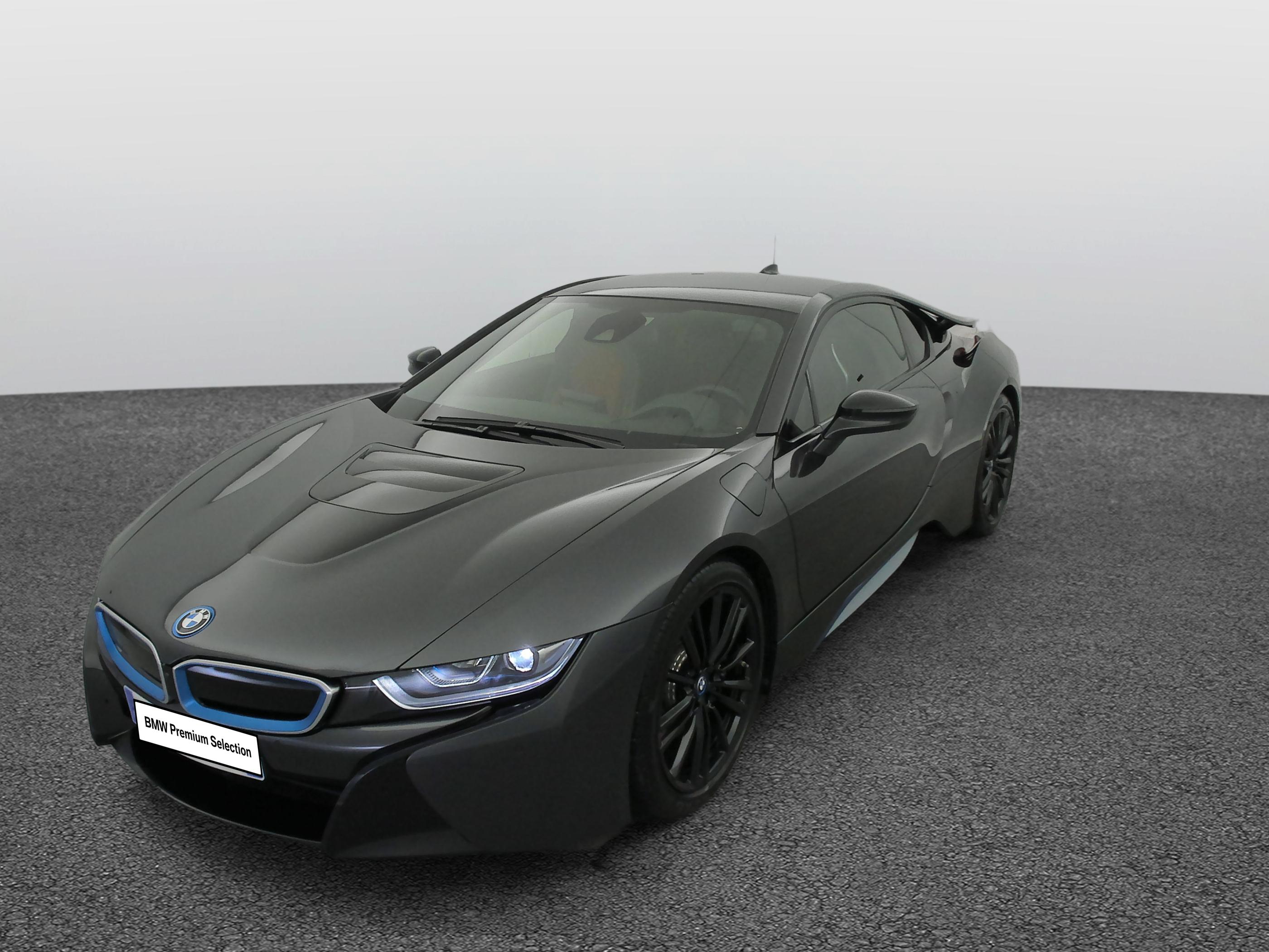 i8 Coupé 374 ch