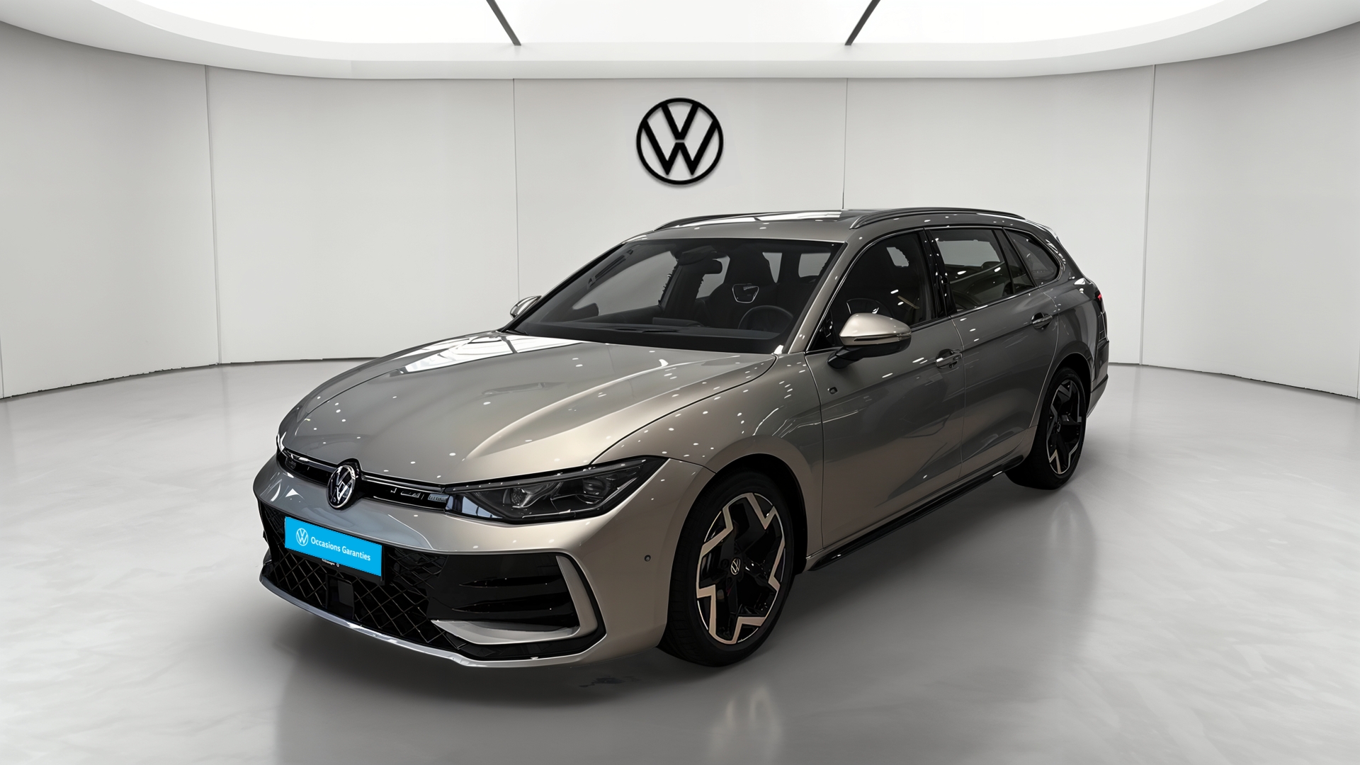 Passat 1.5 eTSI OPF 150 DSG7