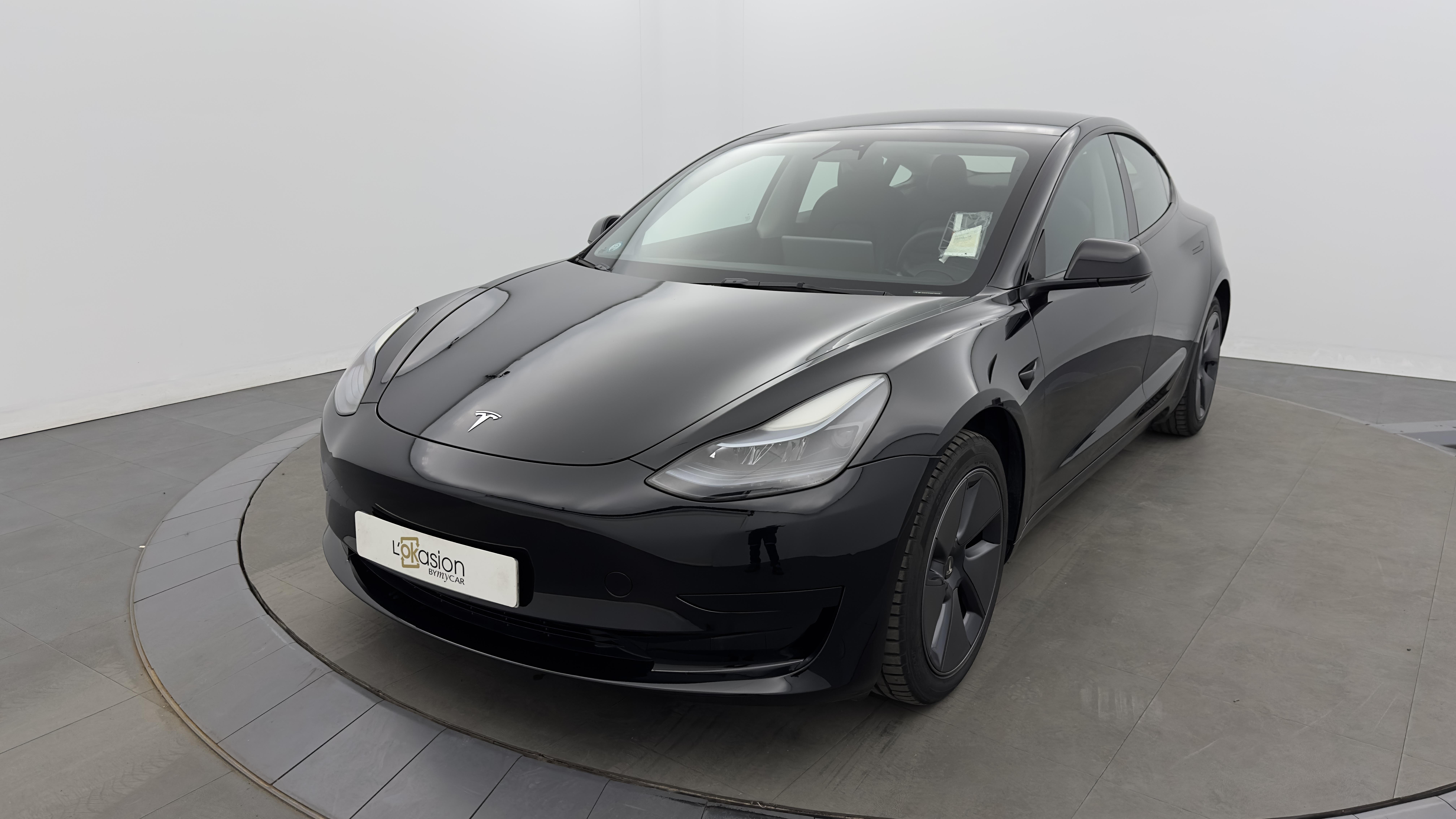 MODEL 3 Autonomie Standard Plus RWD