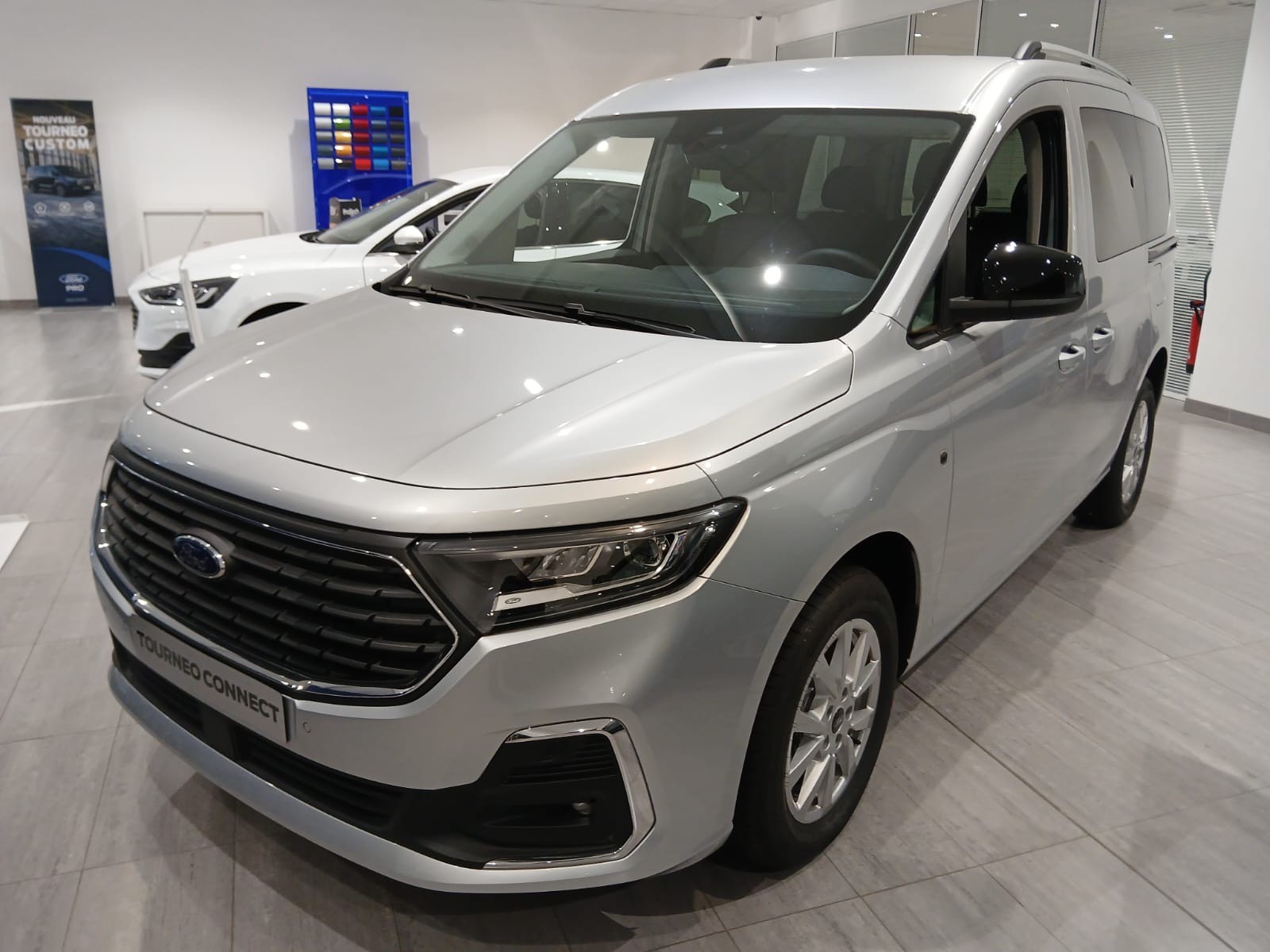 Tourneo Connect 1.5 EcoBoost 114 BVM6