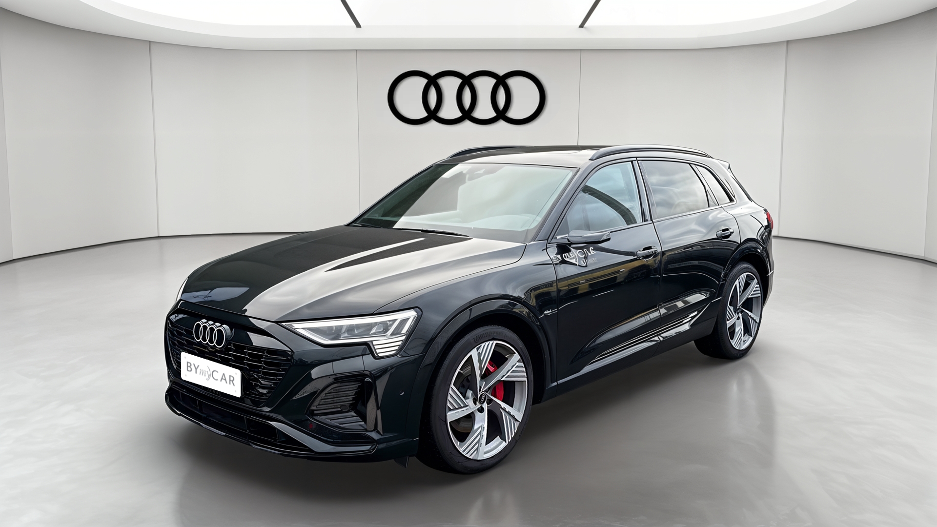 Q8 e-tron 55 408 ch 114 kWh Quattro