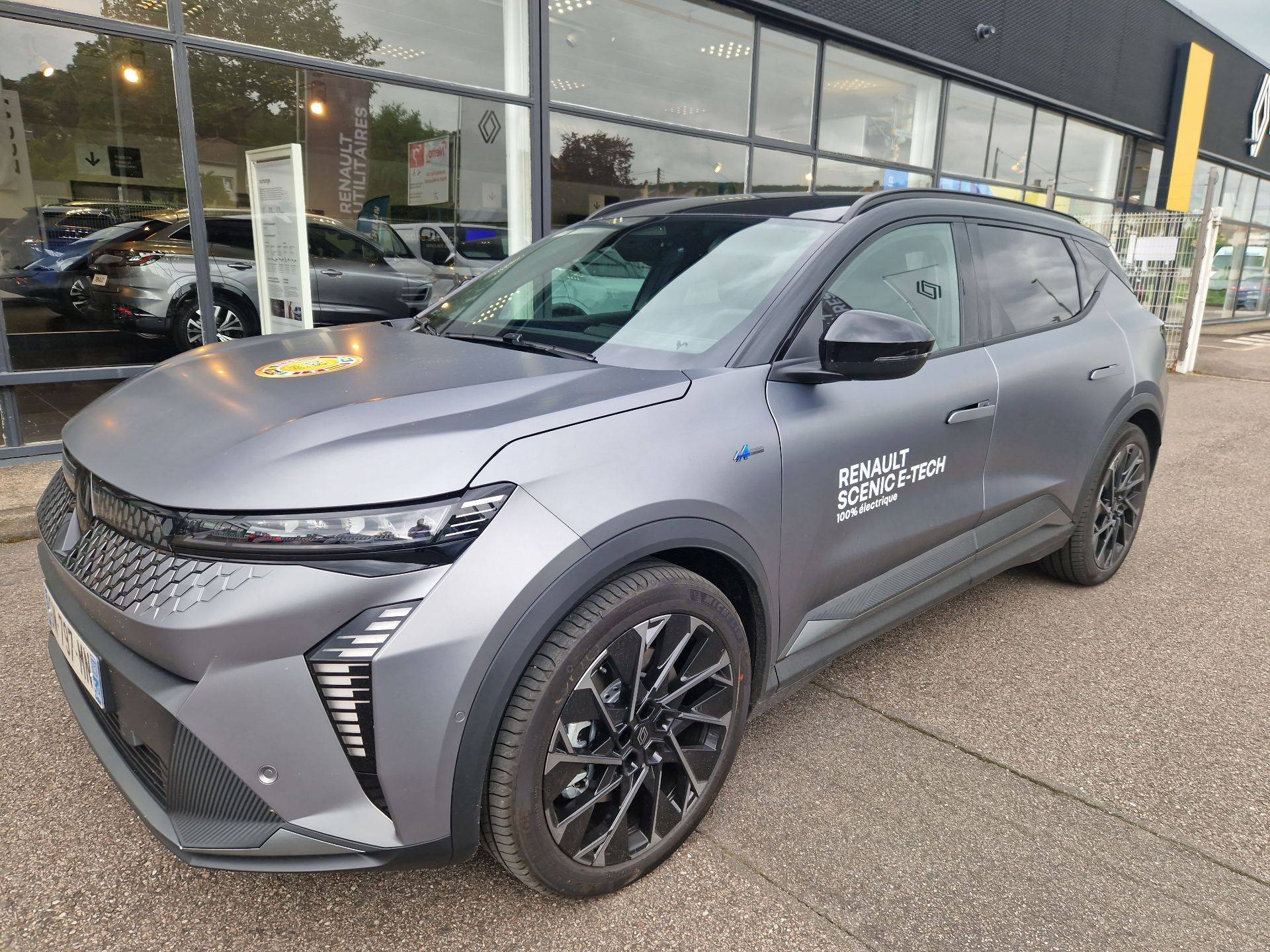 Scenic E-Tech electrique 220 ch grande autonomie