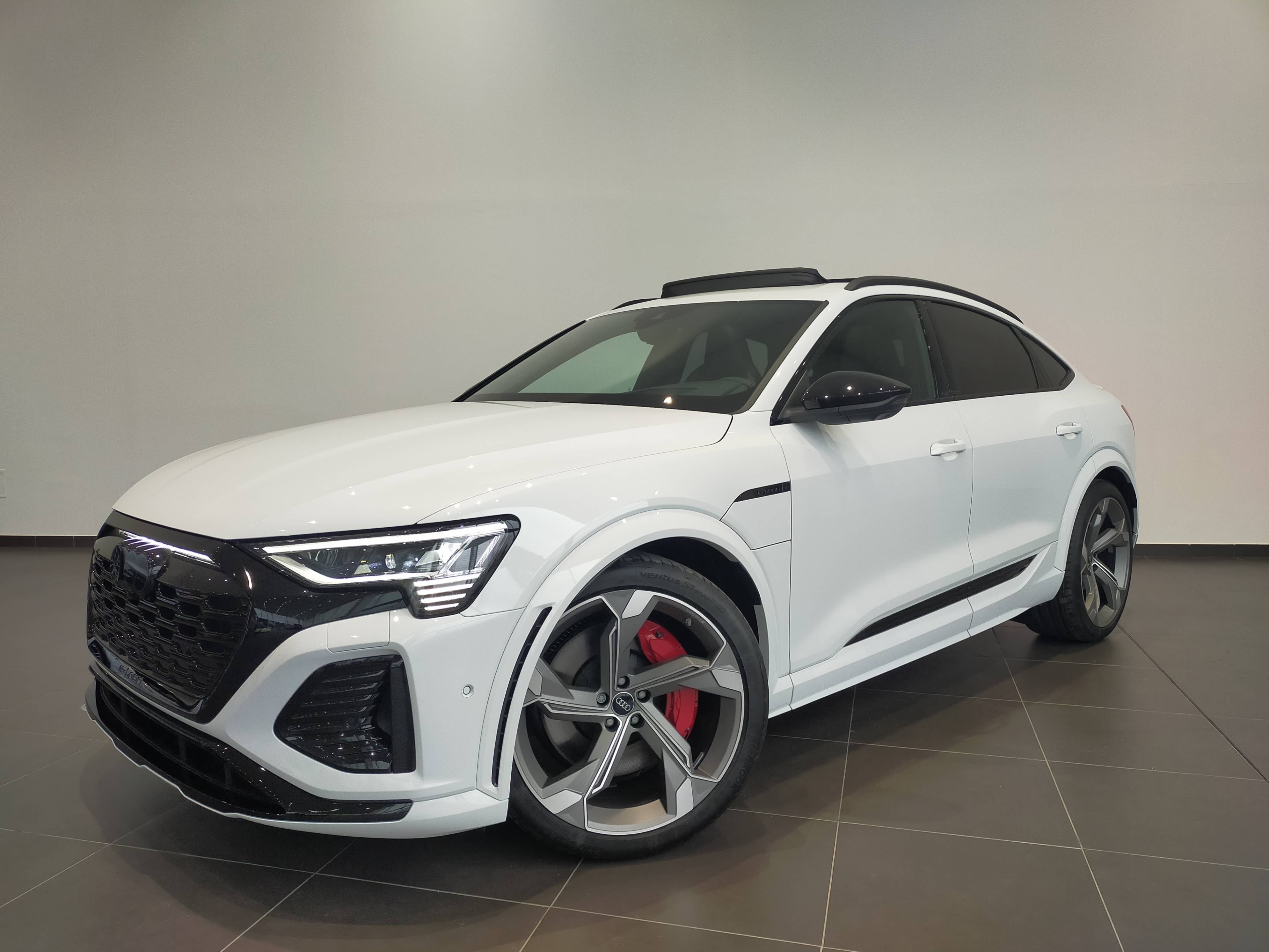 SQ8 e-tron Sportback 503 ch 114 kWh Quattro