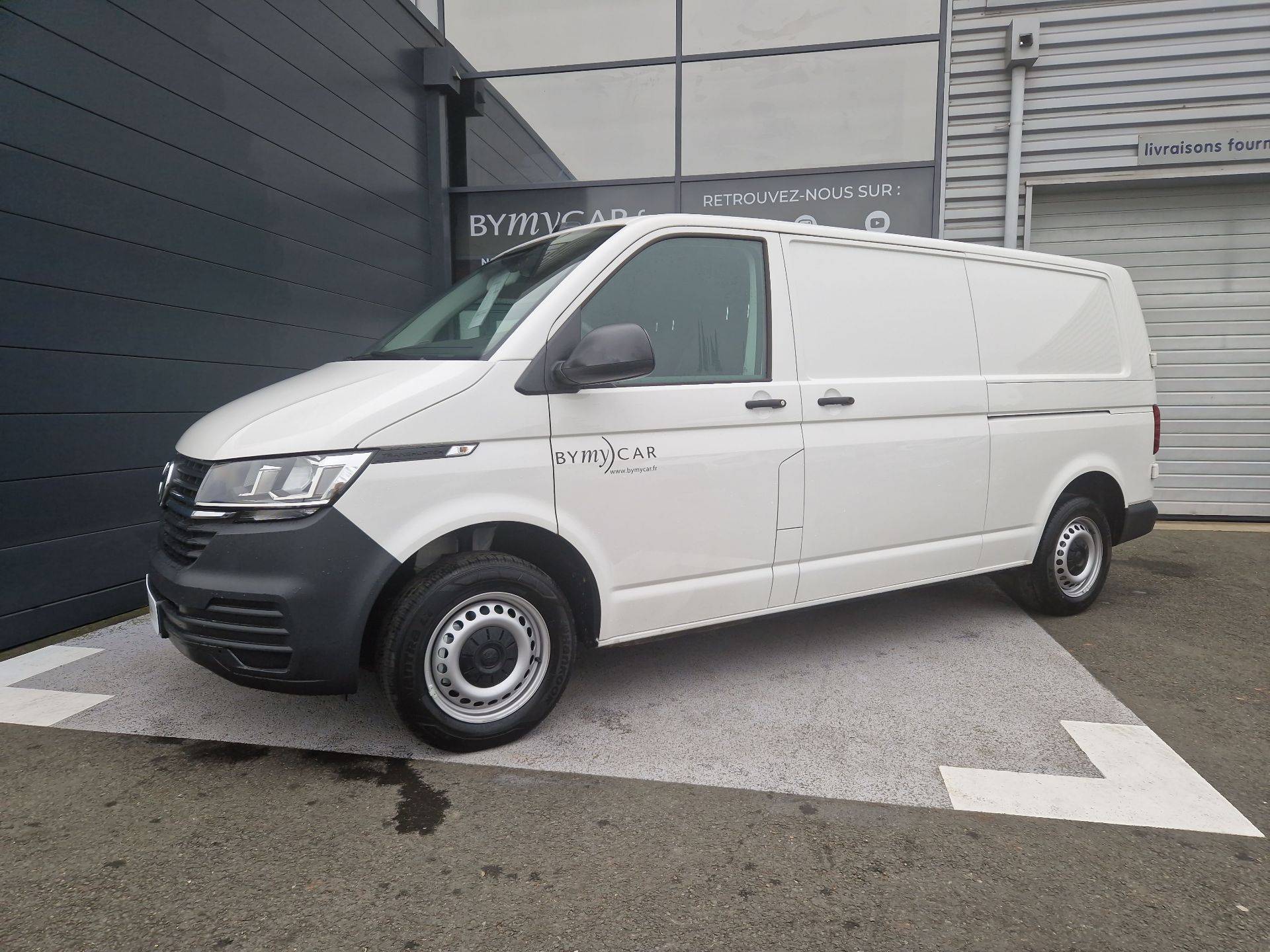 TRANSPORTER 6.1 VAN L2H1 2.0 TDI 150 DSG7