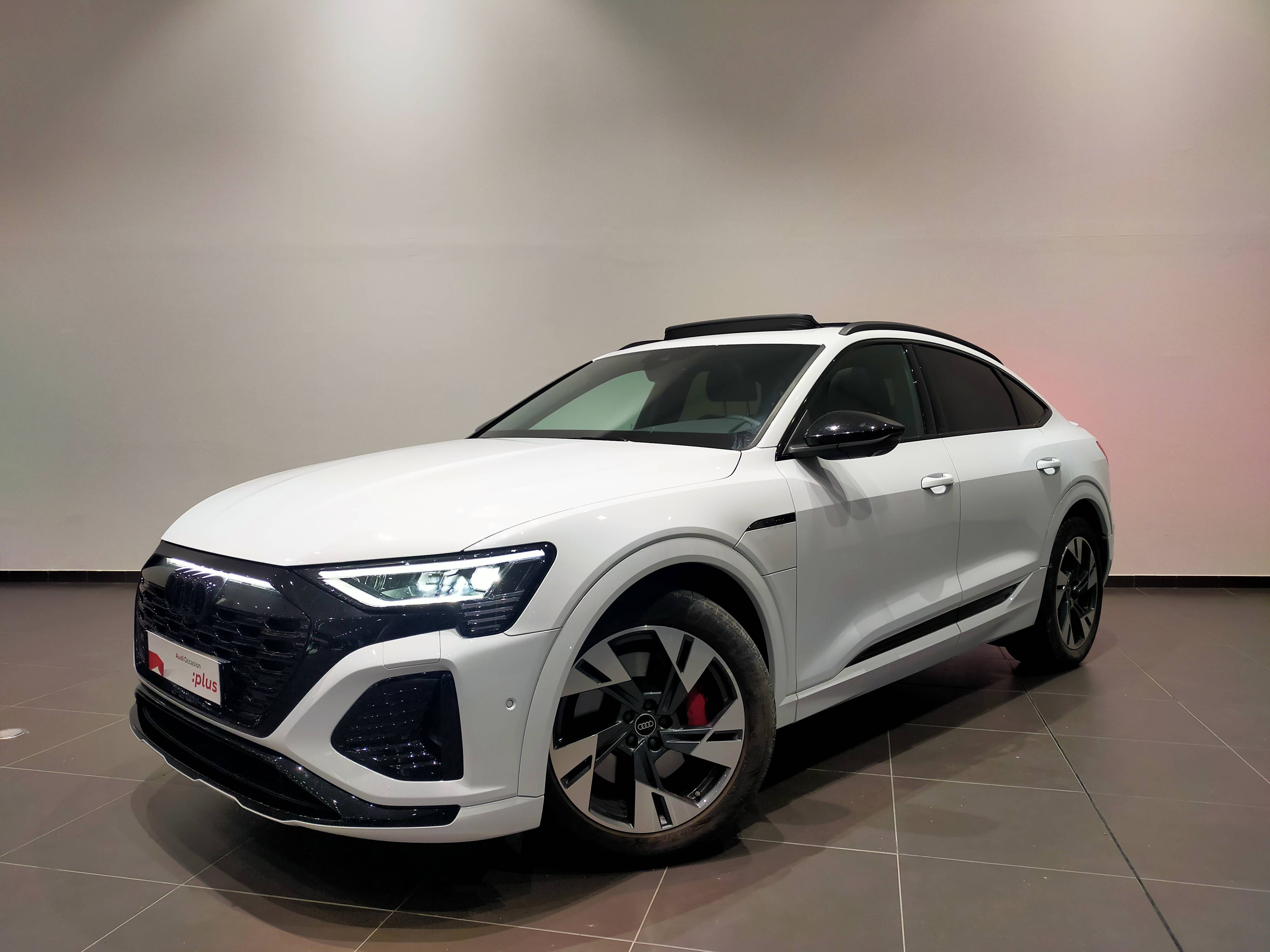 Q8 e-tron Sportback 55 408 ch 114 kWh Quattro
