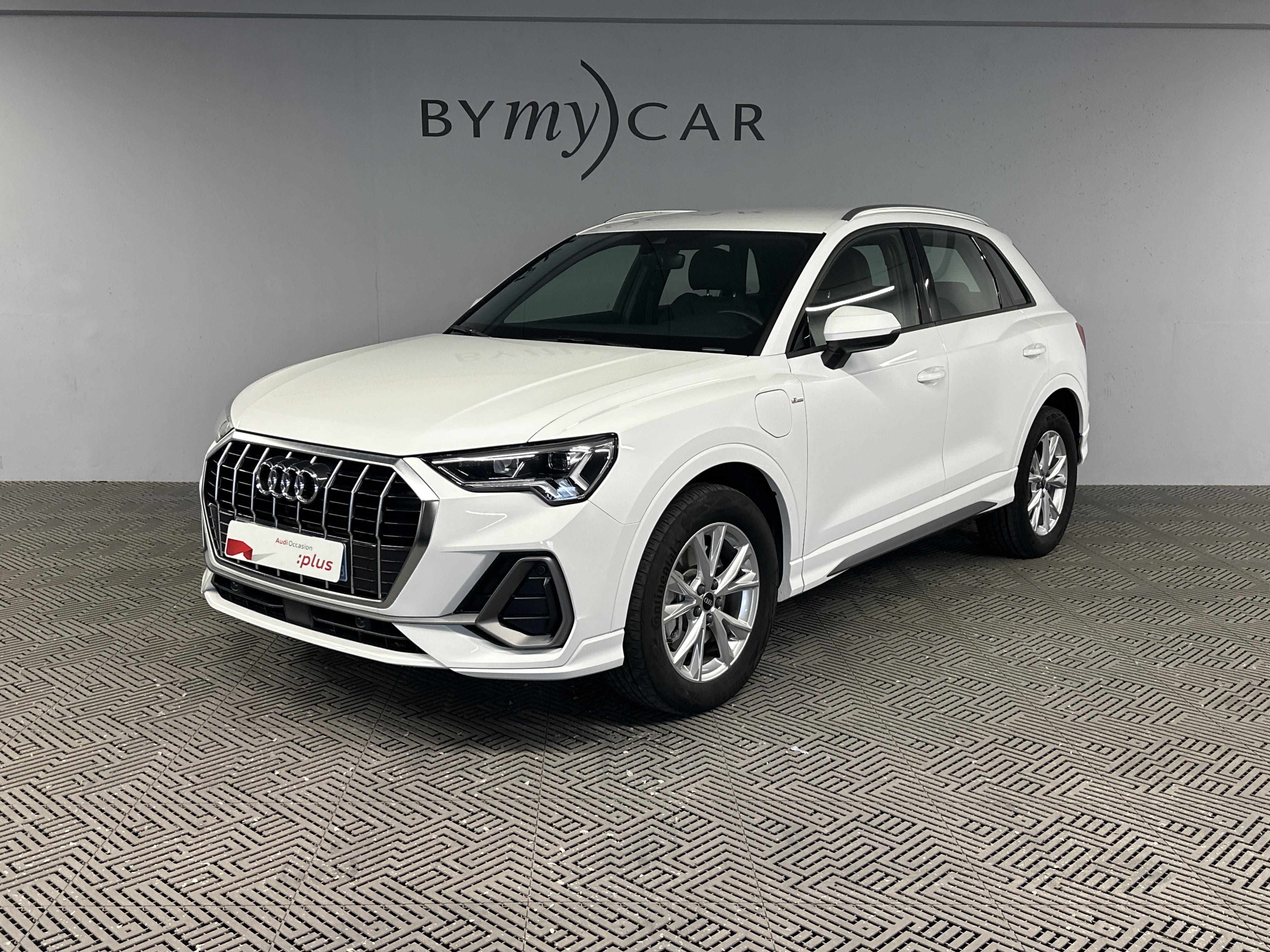 Q3 45 TFSIe 245 ch S tronic 6