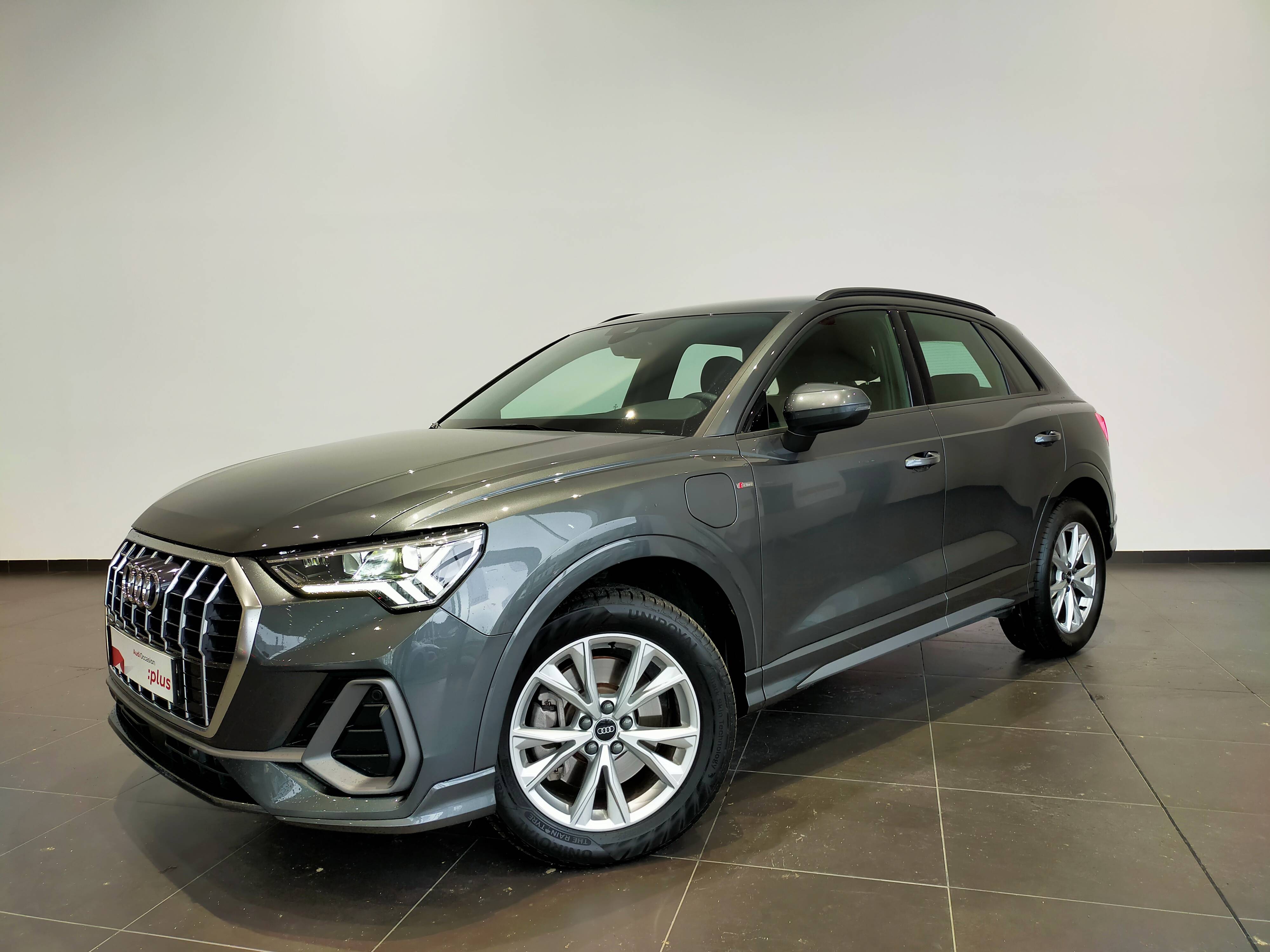 Q3 45 TFSIe 245 ch S tronic 6