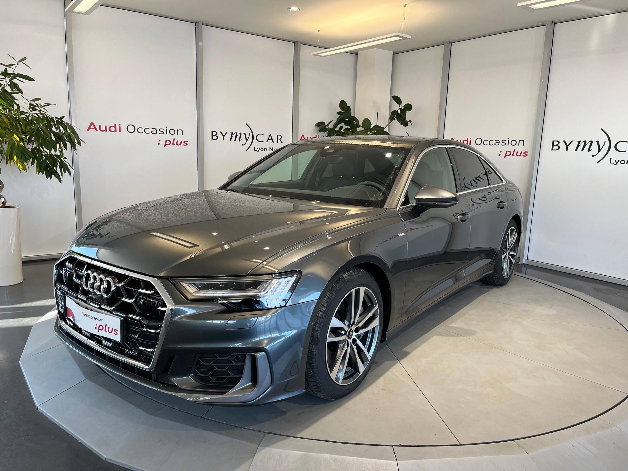 A6 50 TFSIe 299 ch S tronic 7 Quattro