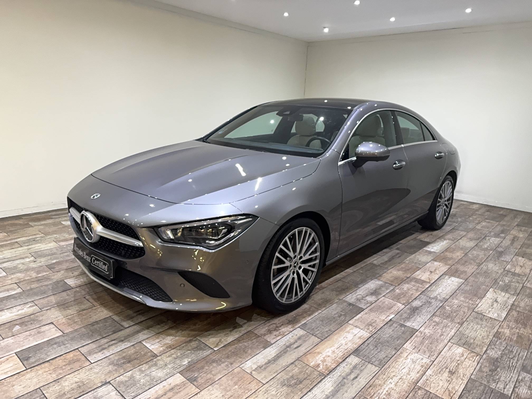 CLA Coupé 200 d 8G-DCT