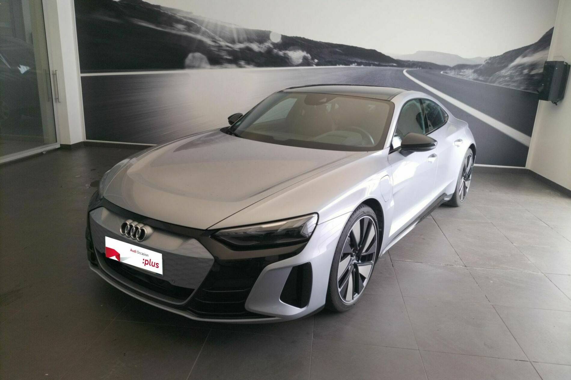 RS e-tron GT 598 ch quattro