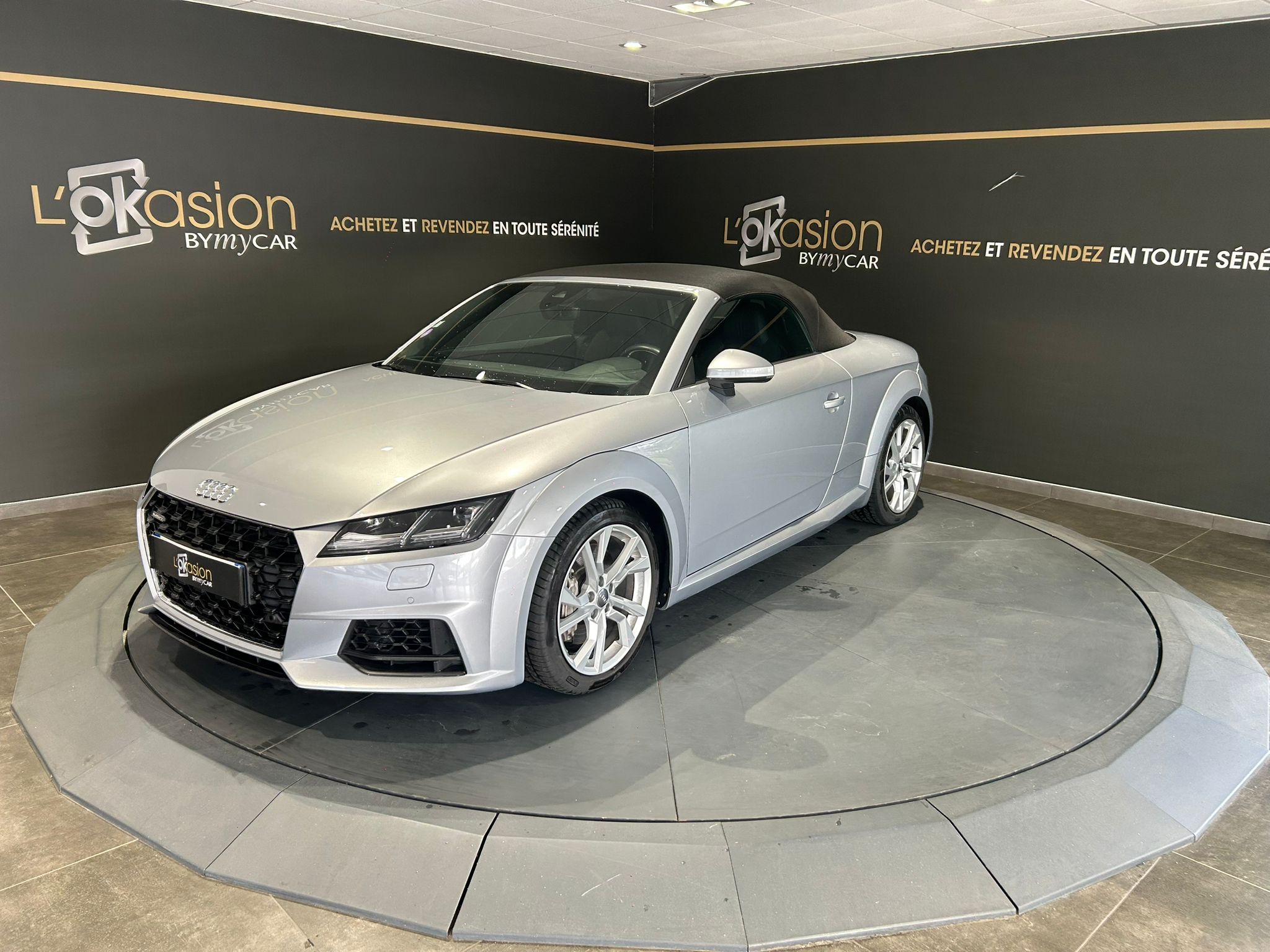 TT Roadster 45 TFSI 245 S tronic 7 Quattro