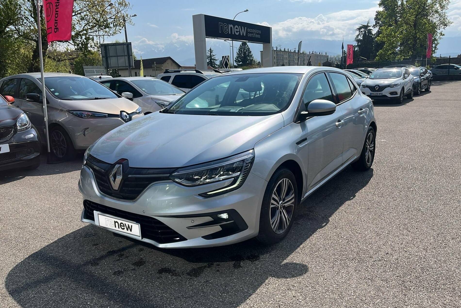 Megane IV Berline Blue dCi 115 EDC