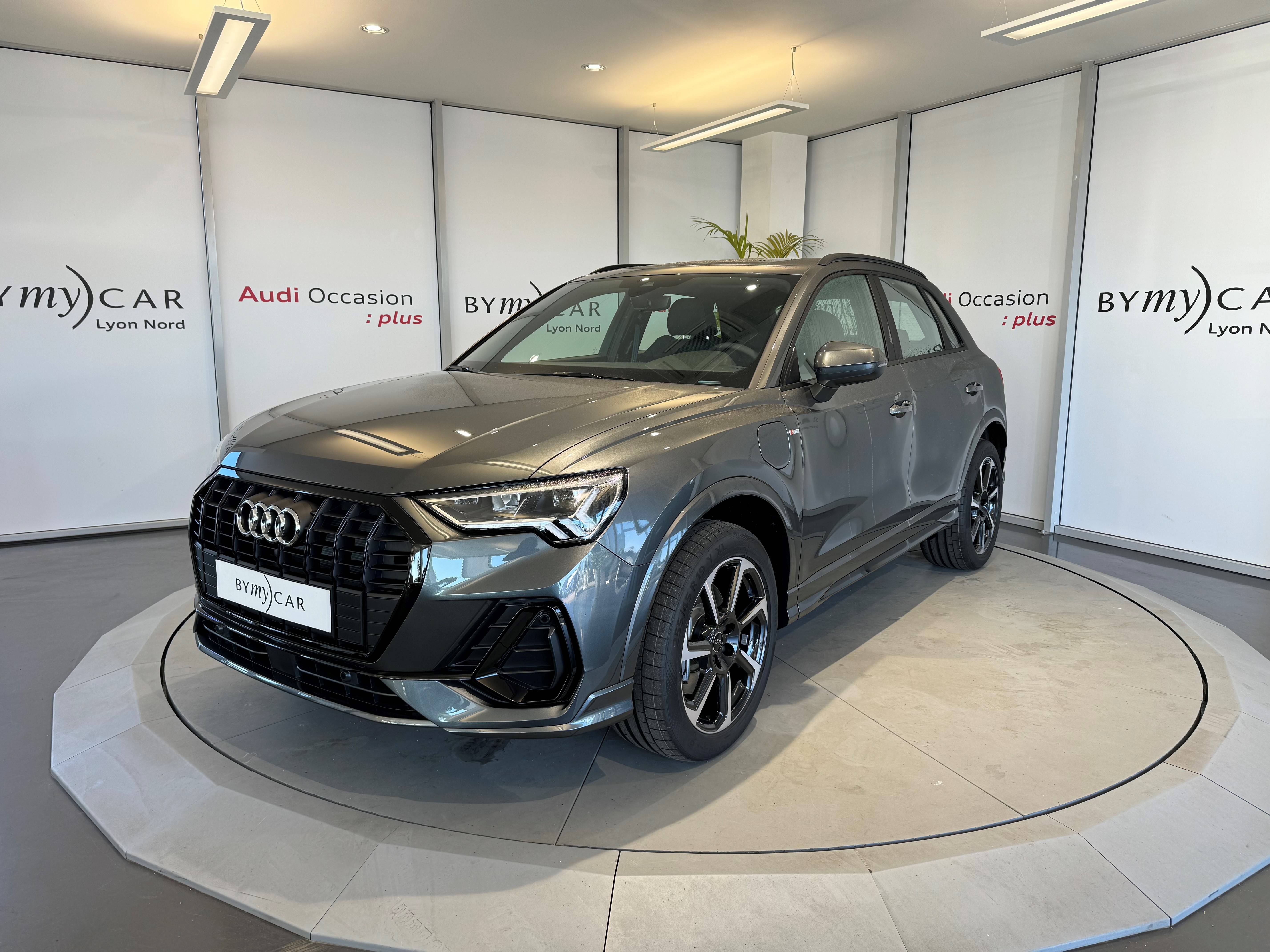 Q3 45 TFSIe 245 ch S tronic 6