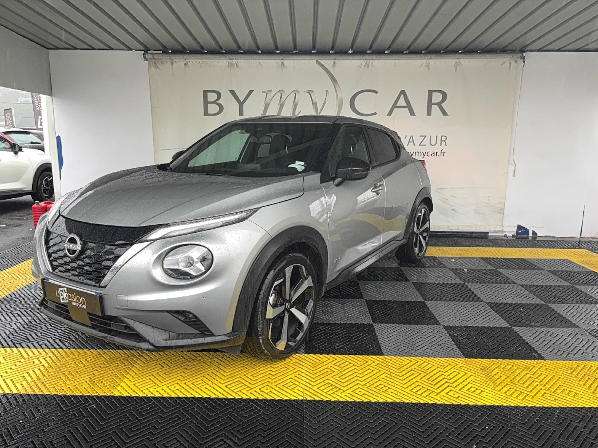 Juke HYBRID 143