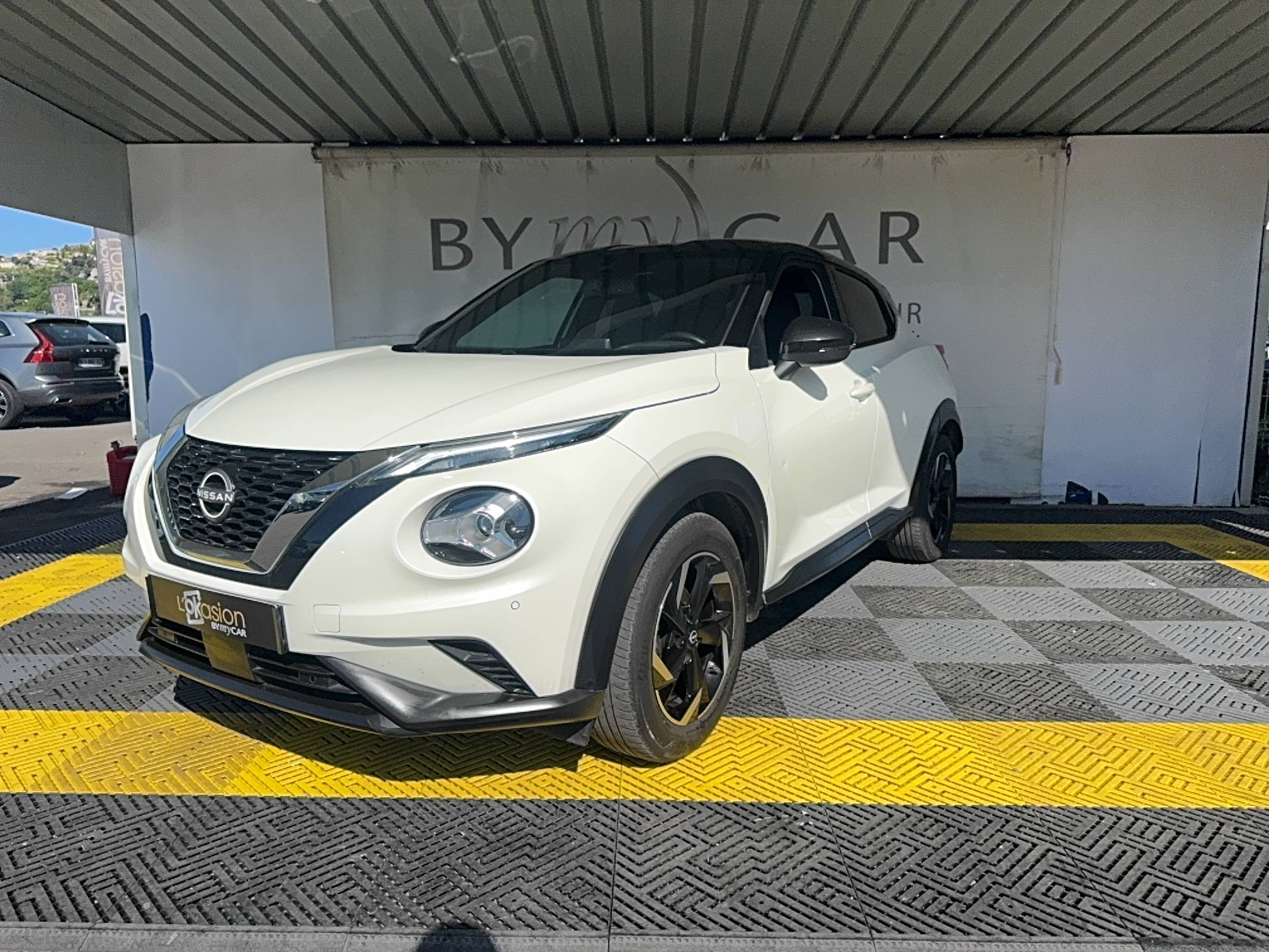 Juke DIG-T 114