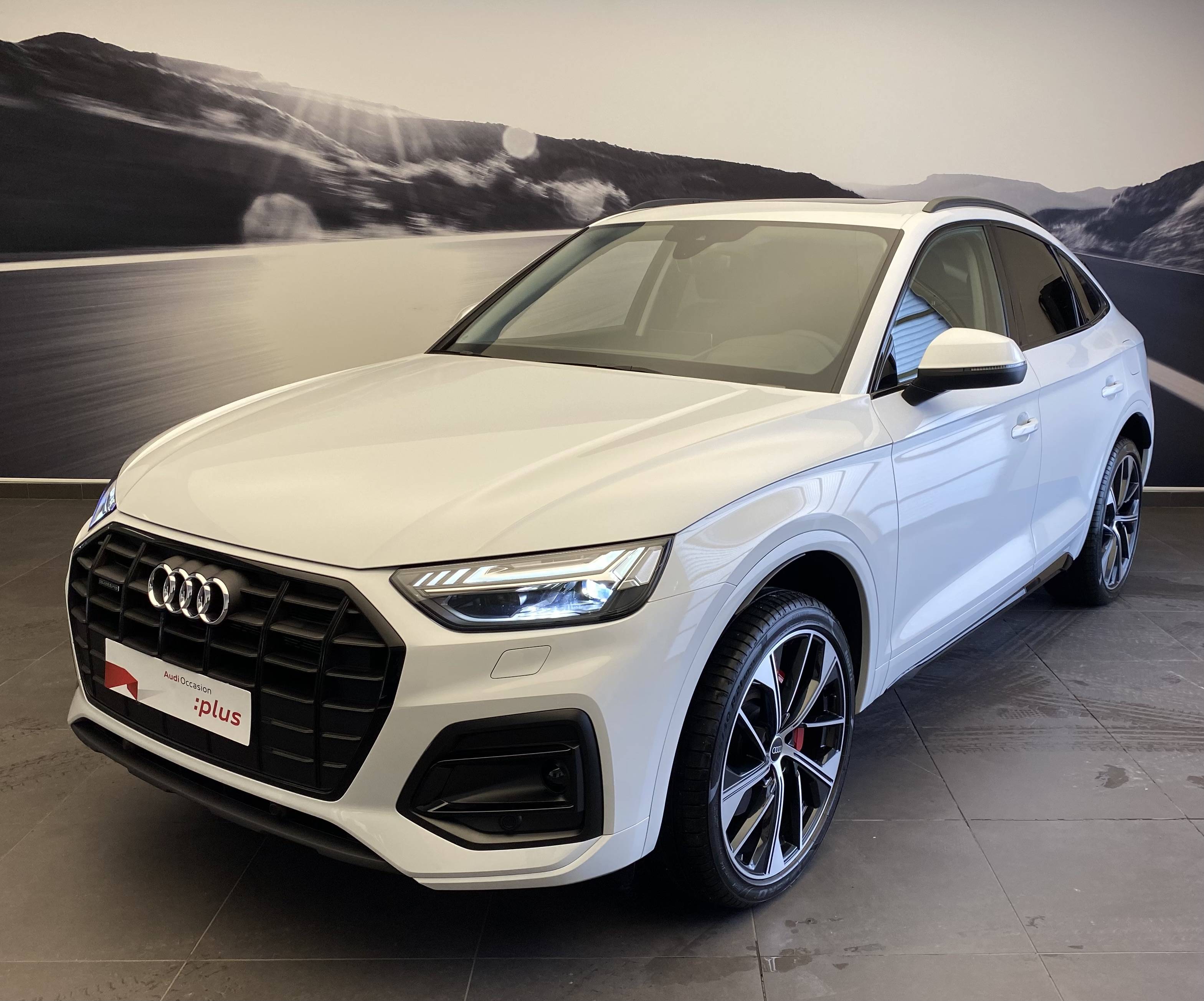 Q5 Sportback 50 TFSIe 299 S tronic 7 Quattro