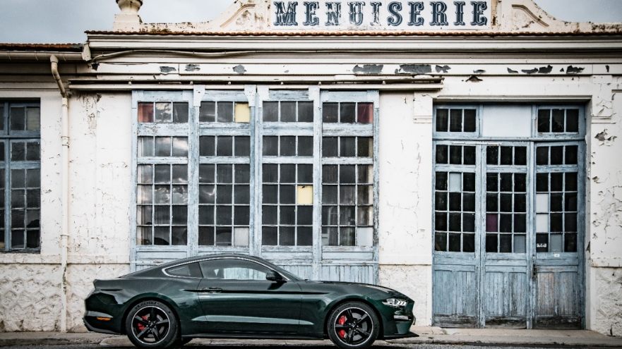 Mustang Bullit Ford verte