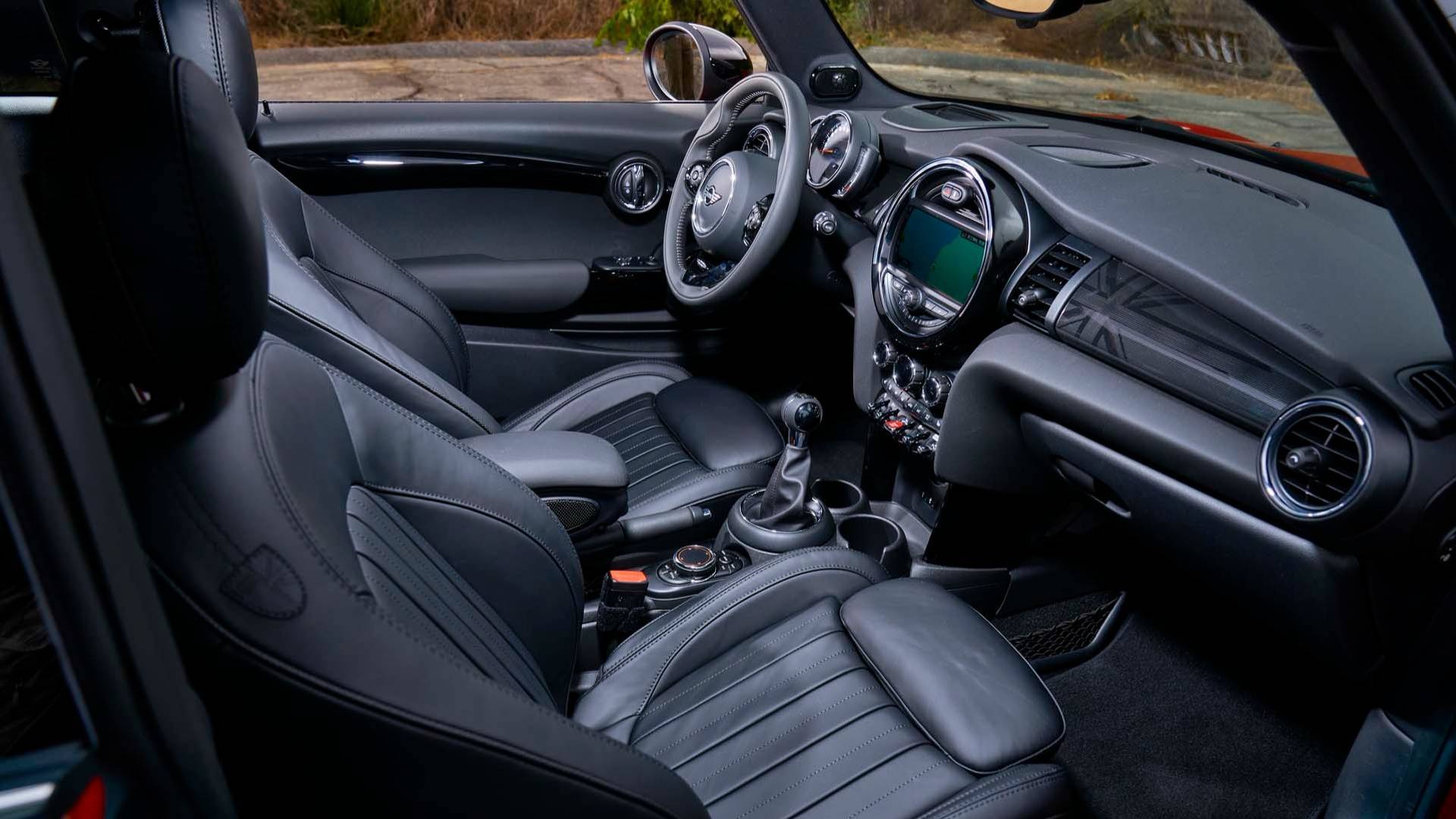 Intérieur MINI LCI 3 Portes
